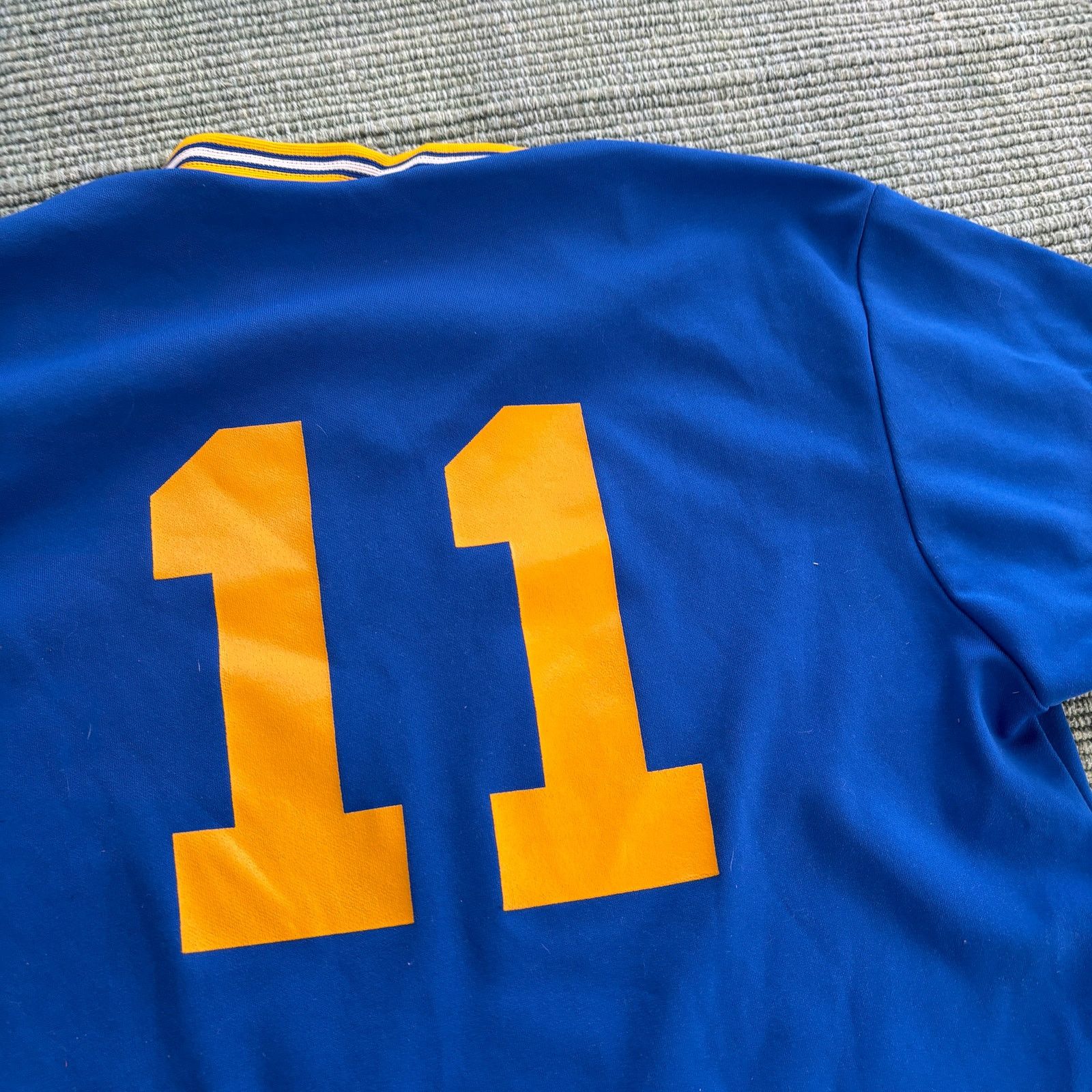 Vintage Vintage 70s or 80s nylon blue and yellow H&B jersey shirt Size US M / EU 48-50 / 2 - 6 Thumbnail