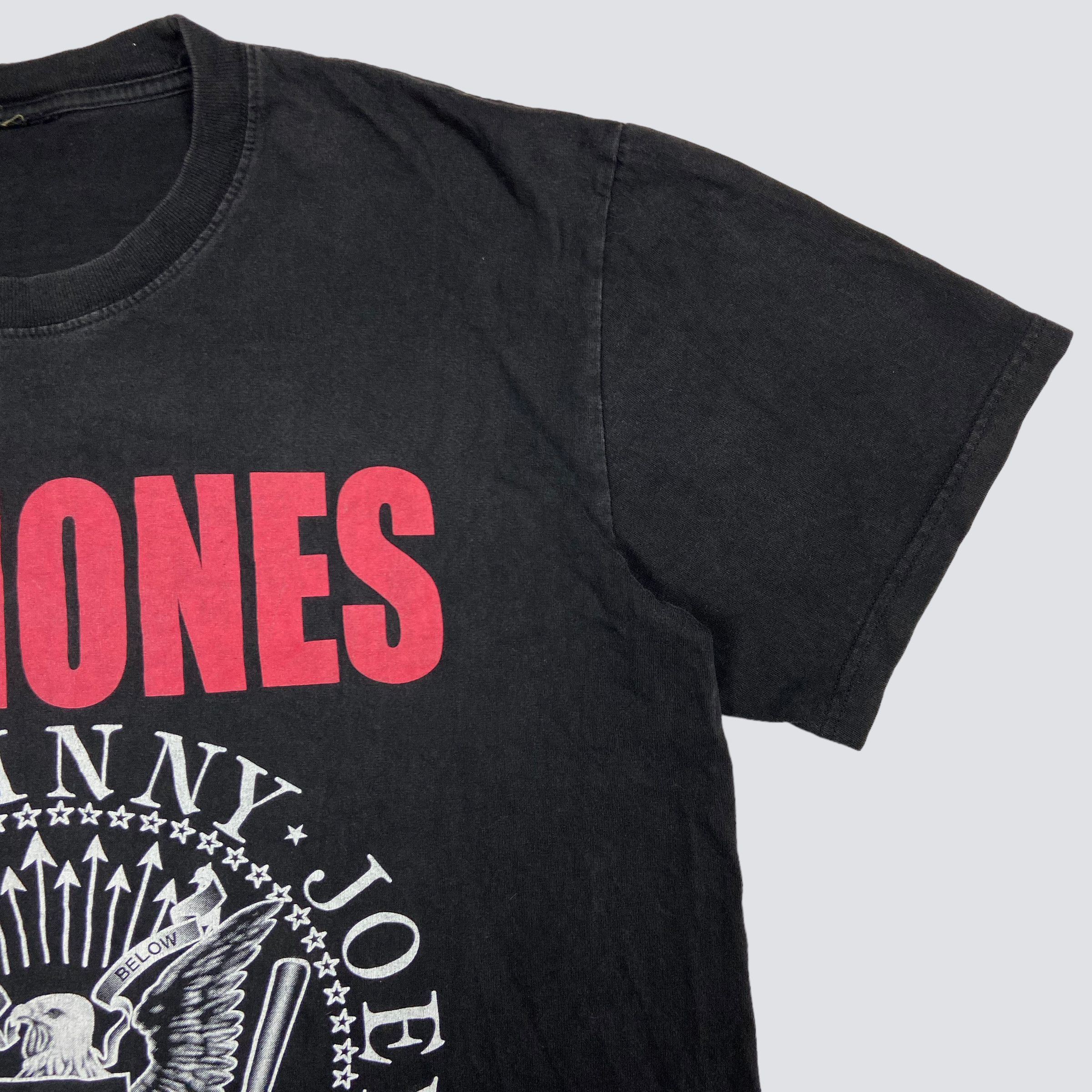 Band Tees OG 1990s RAMONES HEAVY VINTAGE TEE - № 215 Size US XL / EU 56 / 4 - 8 Thumbnail