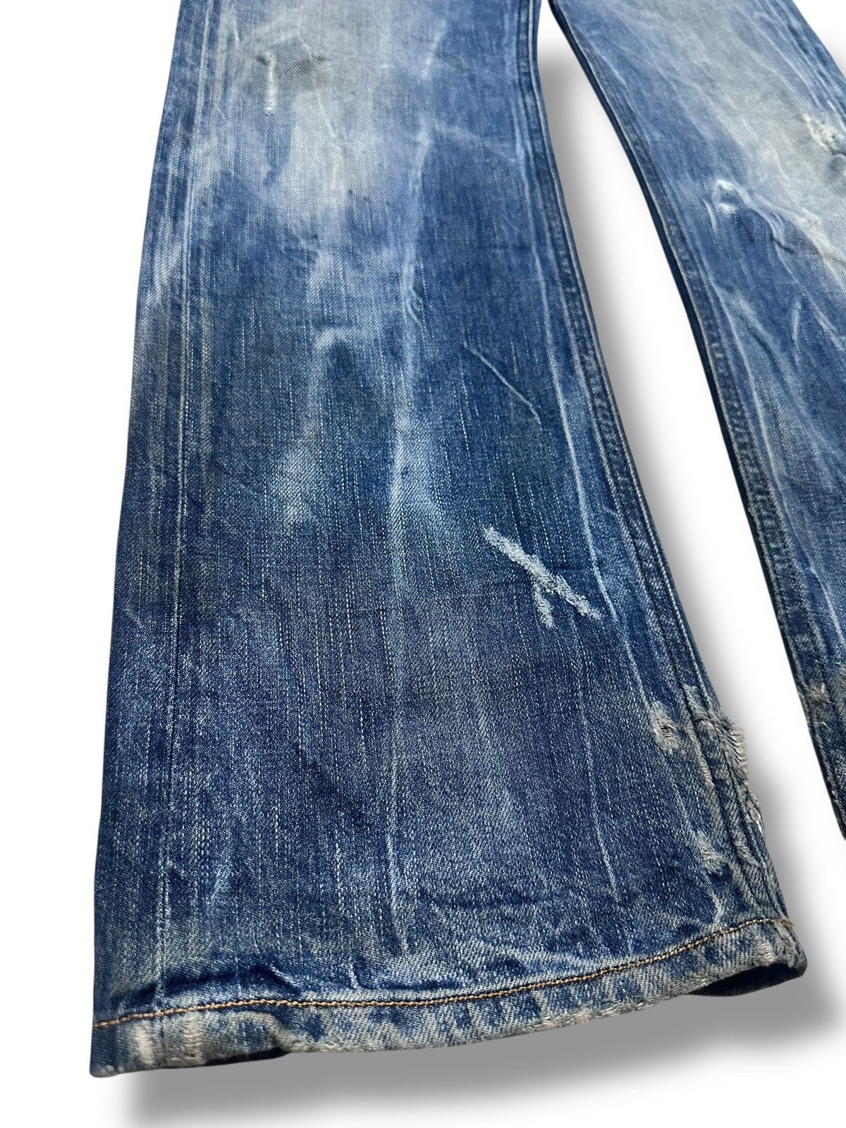 Diesel Diesel Viker Medium Blue Distressed Button Fly Faded Jeans Size US 31 - 17 Thumbnail