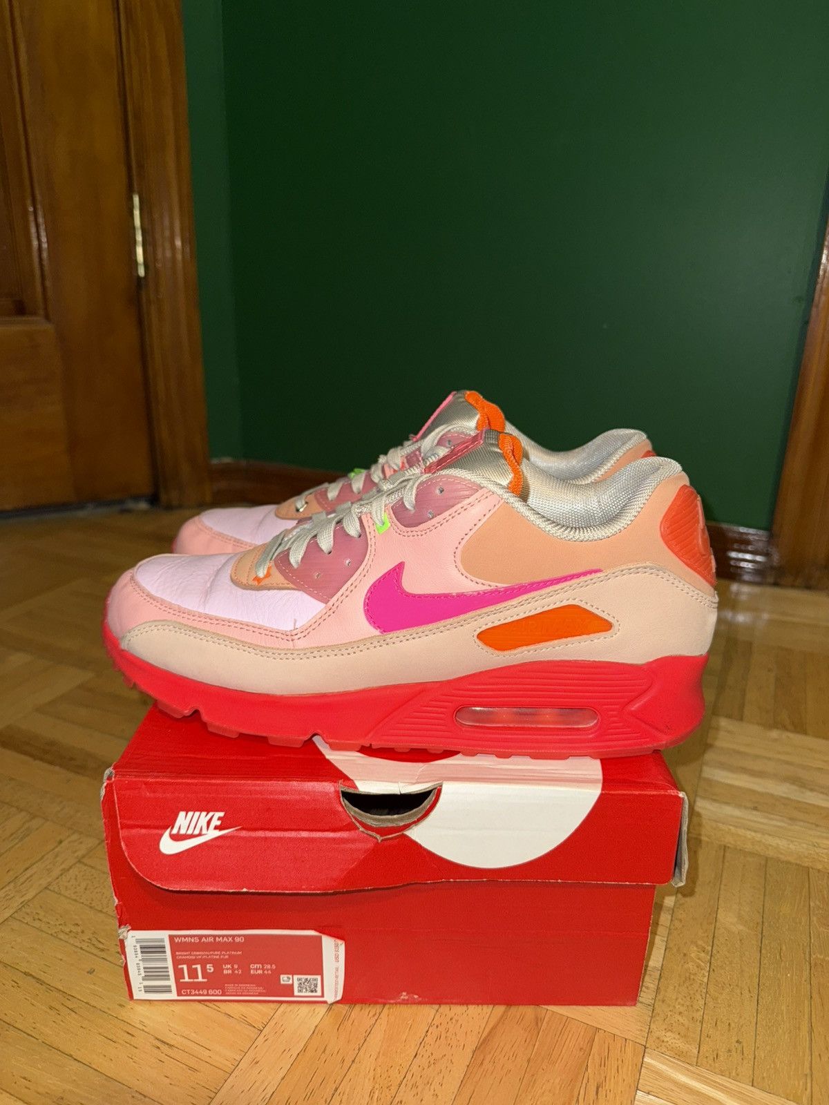 Nike Women’s Nike Air Max 90 PRM Size US 10 / EU 43 - 3 Thumbnail