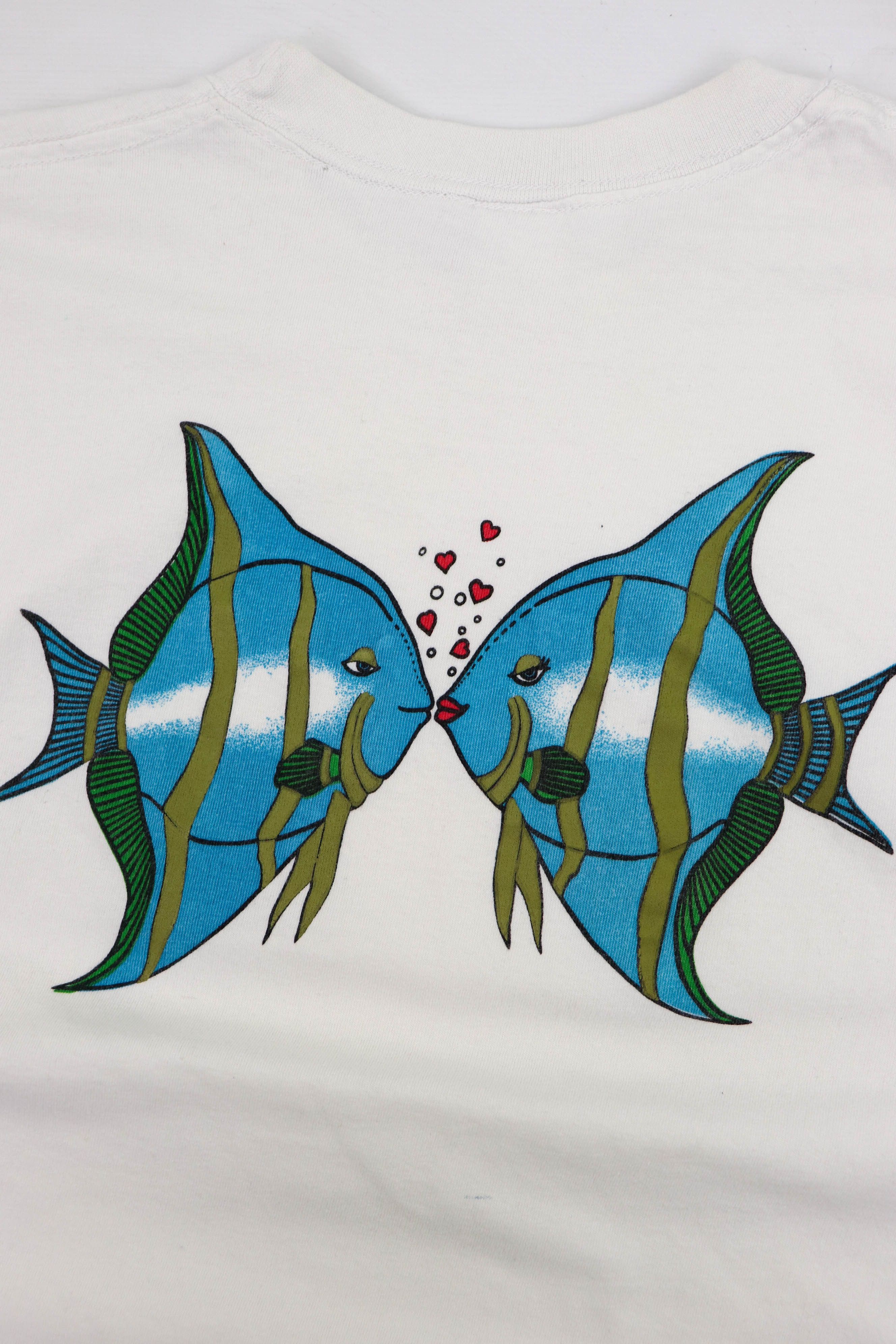 Vintage Rendezvous The Escape For Romantics Kissing Fish T-shirt Tee Size US L / EU 52-54 / 3 - 6 Thumbnail