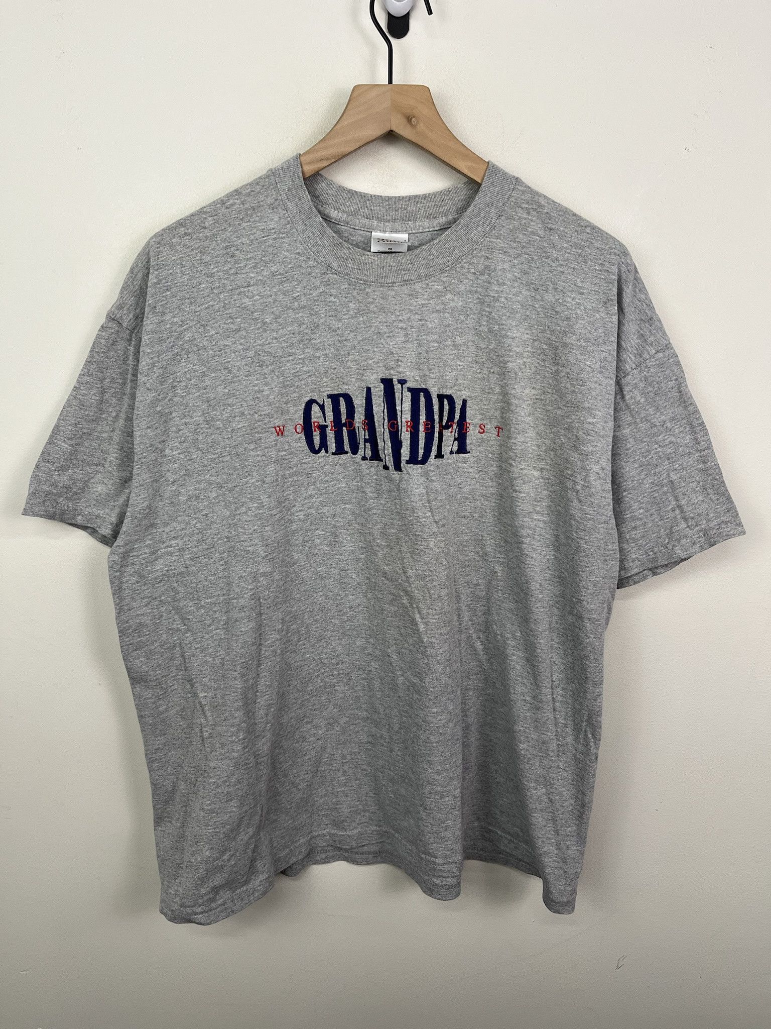 Vintage Vintage 90s Worlds Greatest Grandpa T Shirt Size XL Size US XL / EU 56 / 4 - 1 Thumbnail
