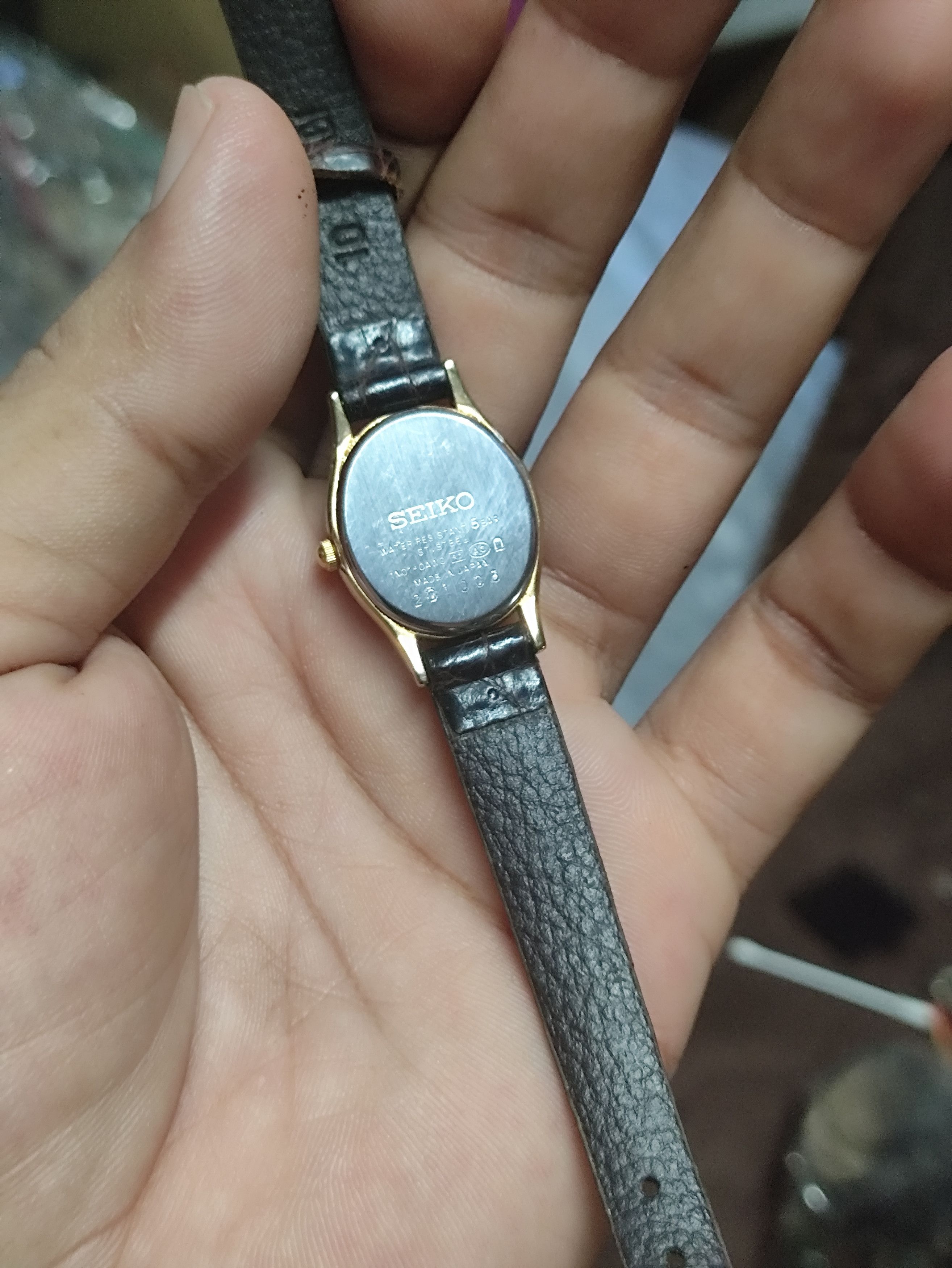 Japanese Brand Vintage SEIKO WOMAN WATCH QUARTZ (JAPAN MADE) Size ONE SIZE - 8 Thumbnail
