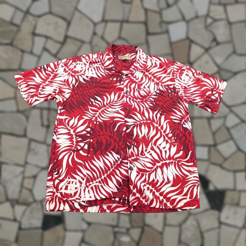 Quiksilver Quiksilver Hawaiian Shirt Mens Medium Red White Aloha Camp Button Up Surf Y2K Size US M / EU 48-50 / 2 - 1 Thumbnail