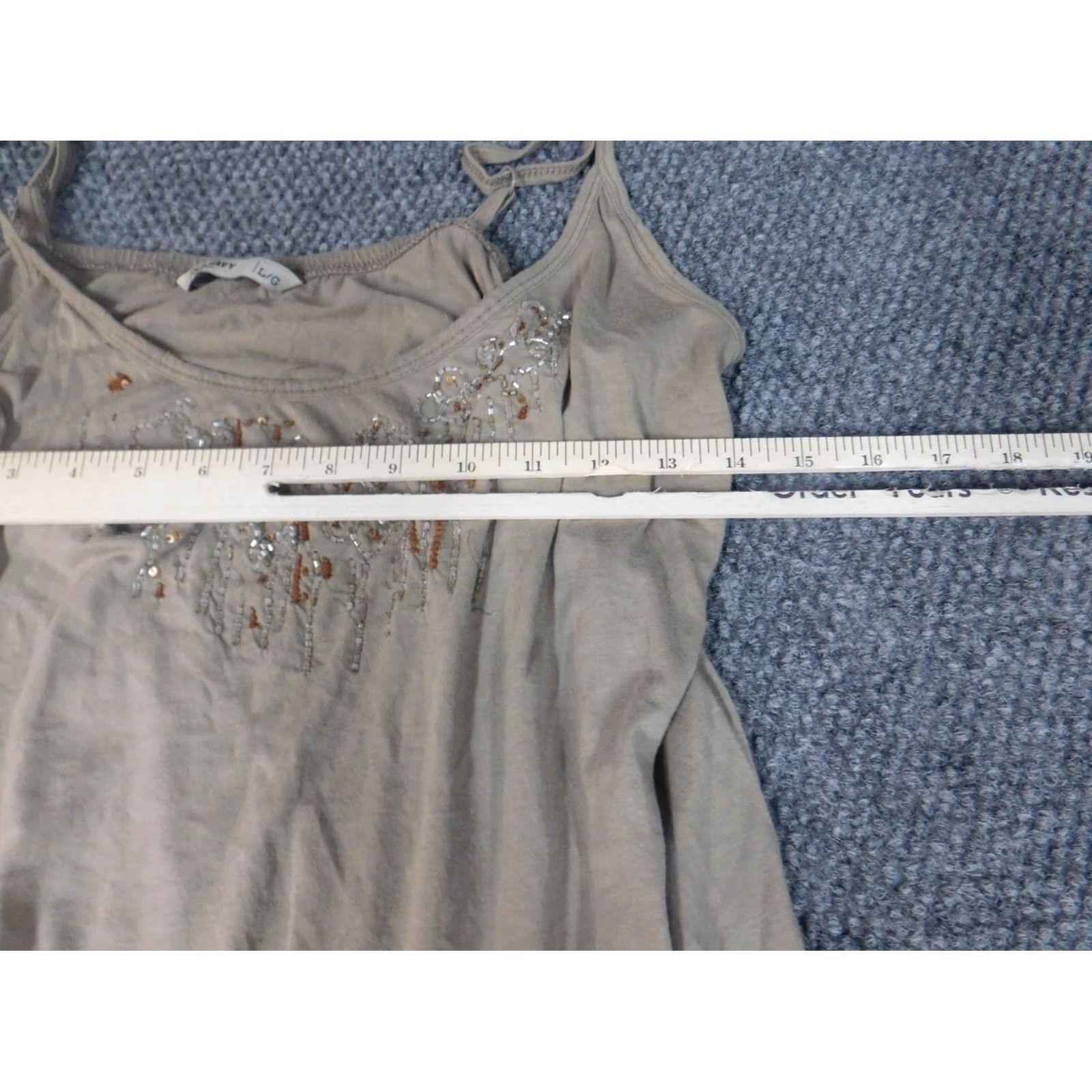 Old Navy Old Navy tank Blouse Womens Large Gray pullover embellishments Size L / US 10 / IT 46 - 4 Thumbnail