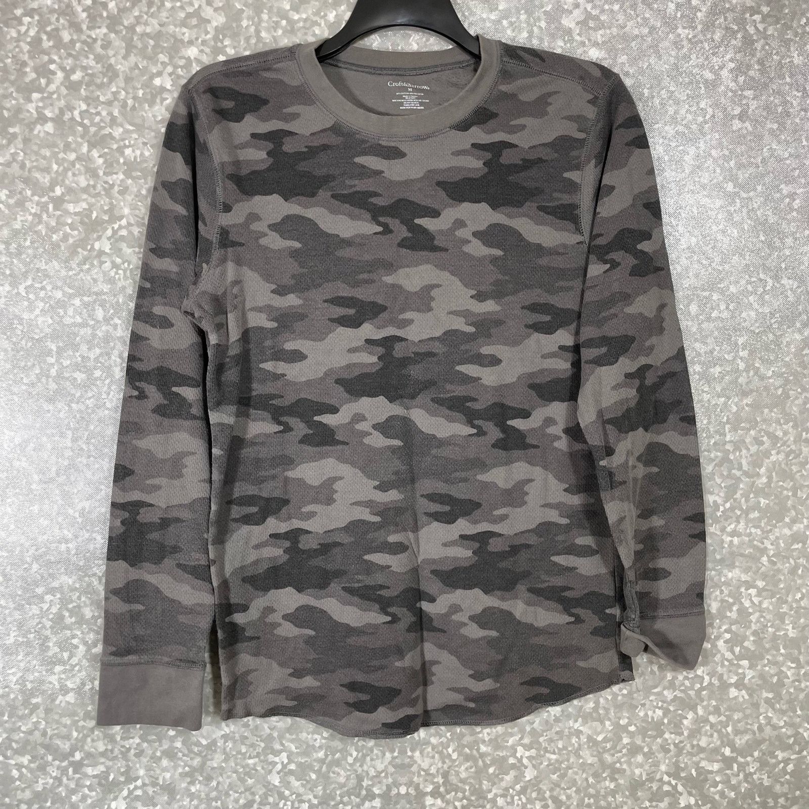 Croft & Barrow Croft & Barrow Gray Camouflage Thermal T-Shirt - Size Medium Size US M / EU 48-50 / 2 - 1 Thumbnail