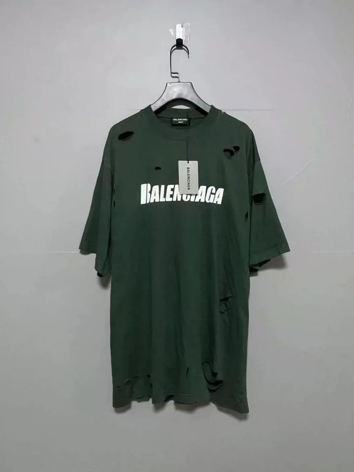 Balenciaga Balenciaga vintage big hole letter logo short sleeved shirt Size US XXS / EU 40 - 1 Thumbnail