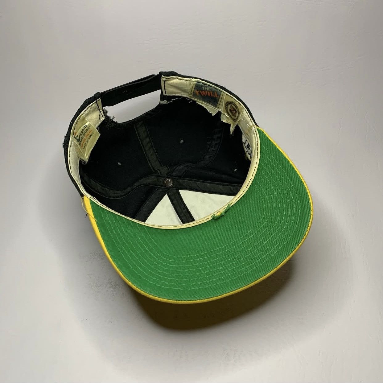 Sports Specialties Vintage NHL Boston Bruins Script Snapback Sports Specialties Size ONE SIZE - 4 Thumbnail