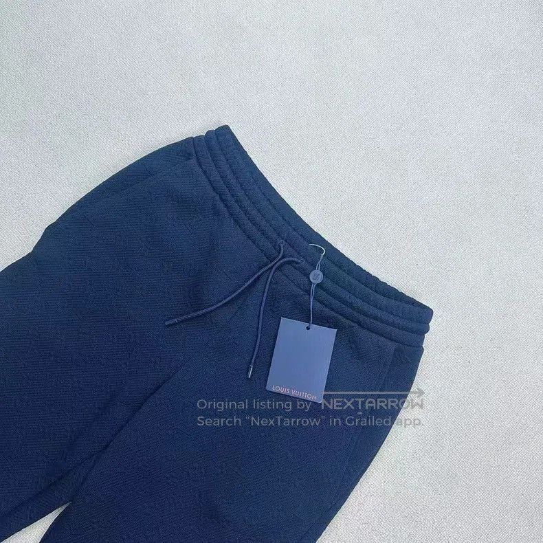 Louis Vuitton Louis Vuitton Embossed Logo Casual Pants. Size US 30 / EU 46 - 3 Thumbnail