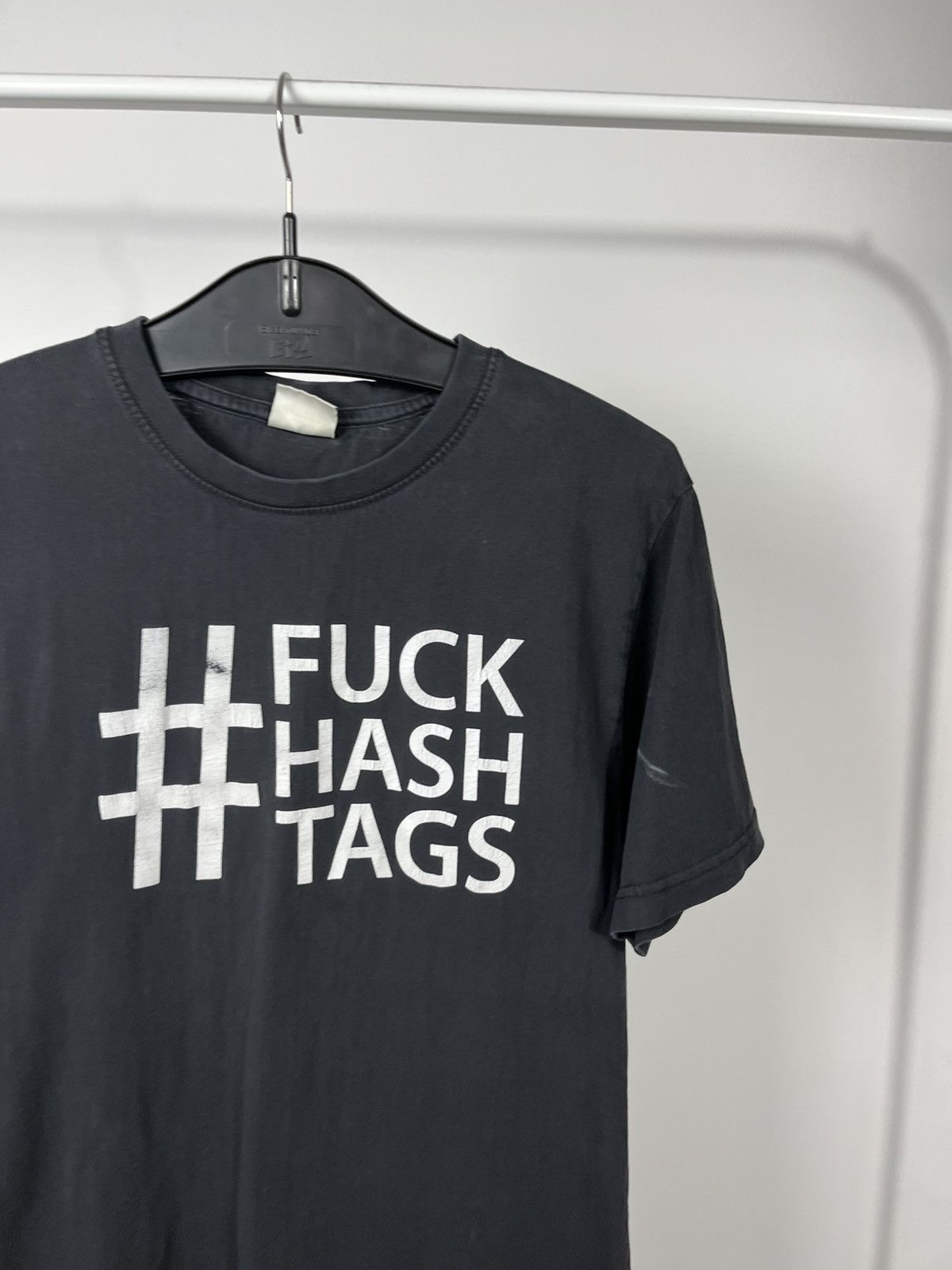 Other Vintage Black Graphic T Shirt Fuck Hashtags Streetwear Size US L / EU 52-54 / 3 - 3 Thumbnail