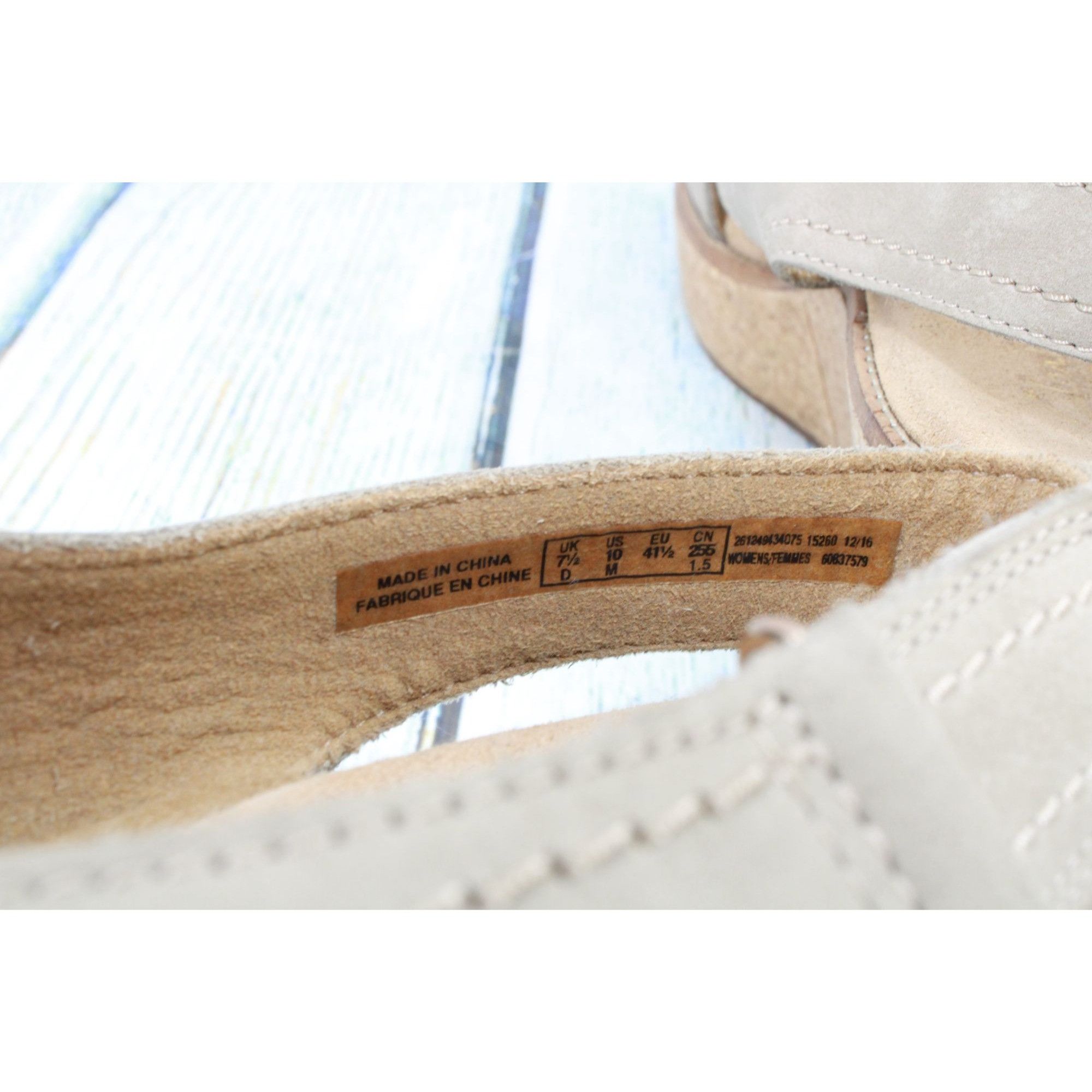 Clarks Clarks Tan Leather Ankle Strap Wedge Sandals Women's Size 10 Size US 10 / IT 40 - 8 Thumbnail