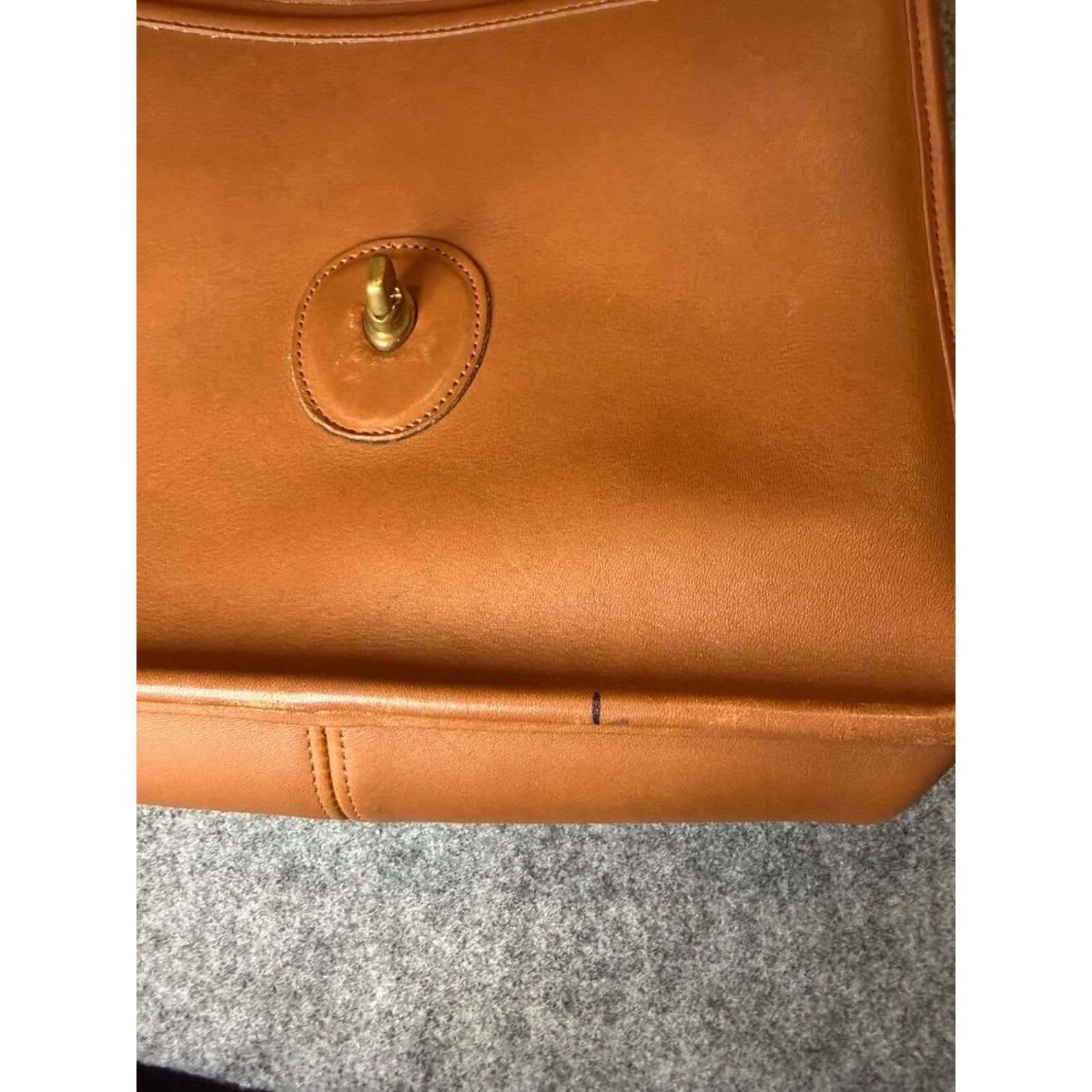 Coach Vintage Coach British Tan Leather Crossbody Messenger Bag Size ONE SIZE - 15 Thumbnail