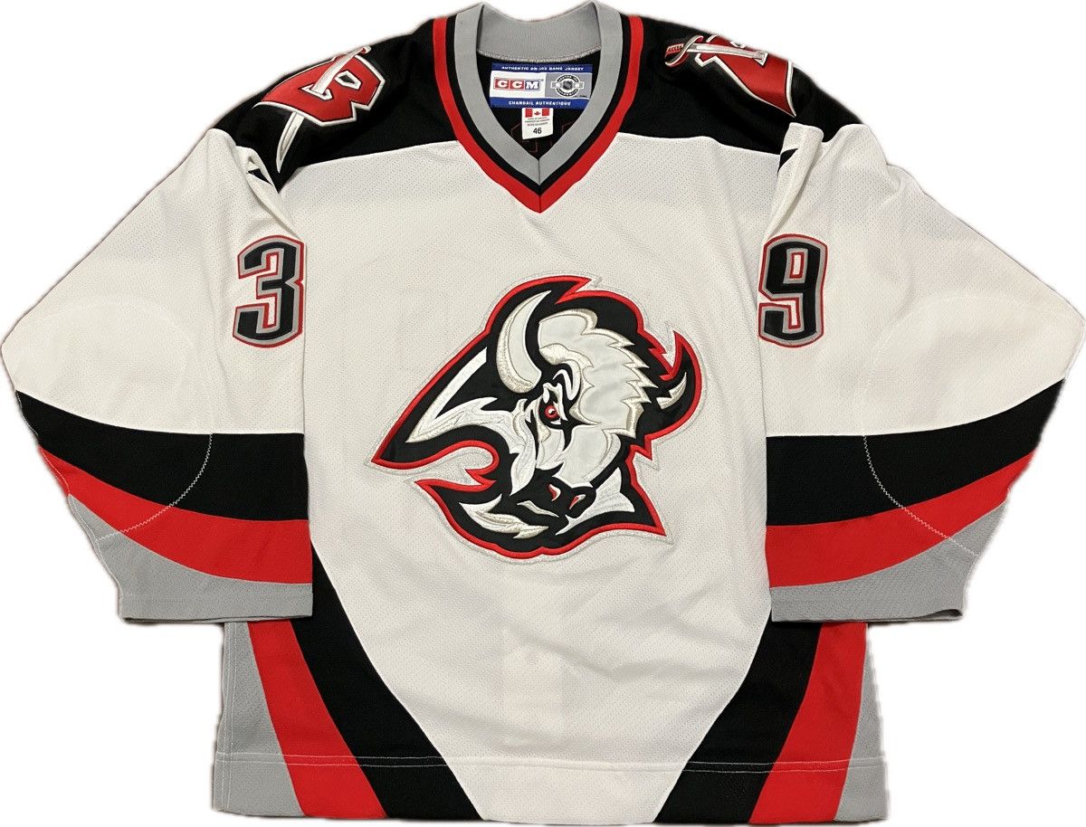 Buffalo Sabres Hasek CCM Center Ice NHL Hockey Jersey 46