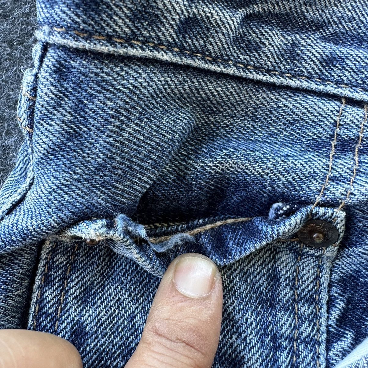 Levi's Vintage Levis 501 France Destroyed Denim 28x30 D633 Size US 28 / EU 44 - 14 Thumbnail