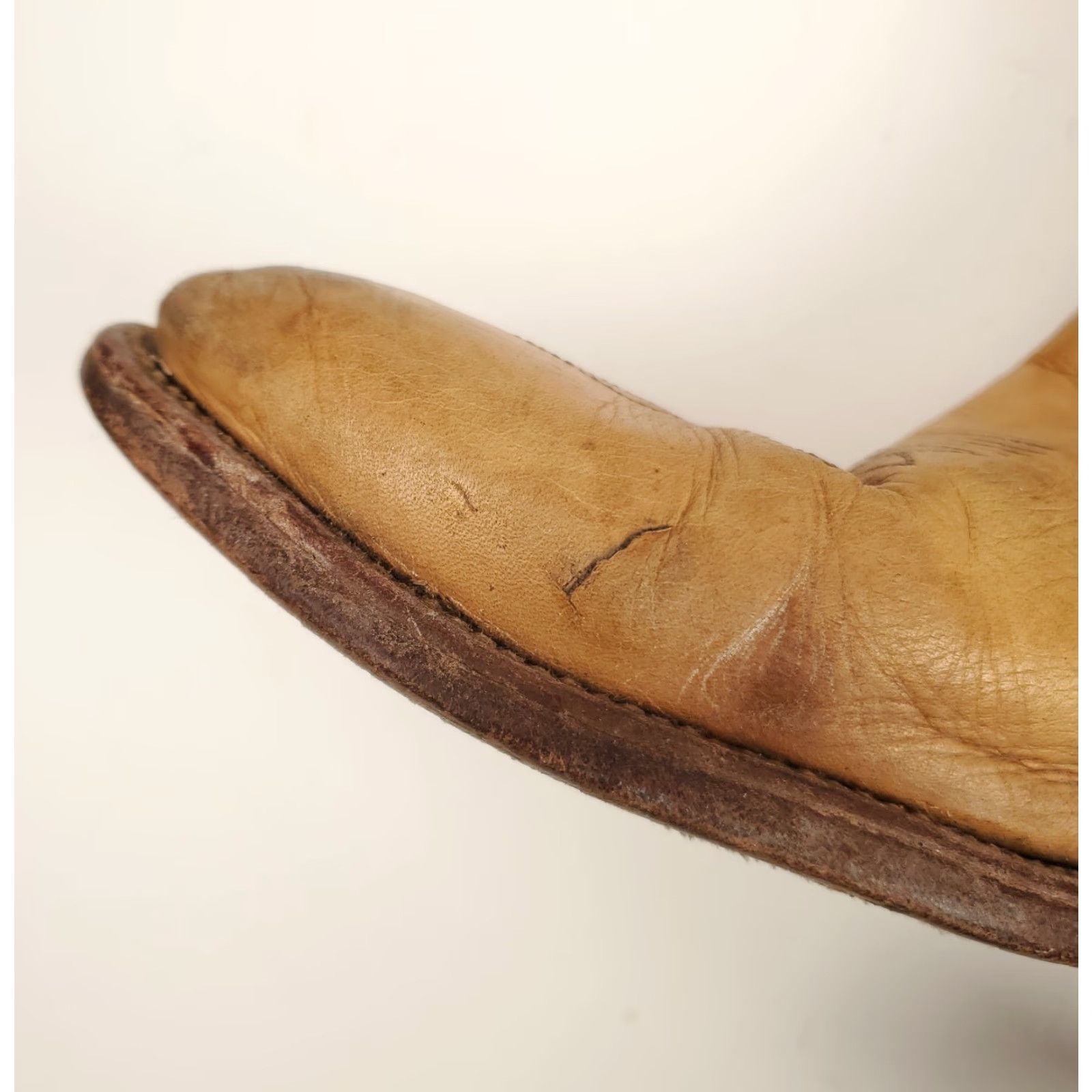 Frye Frye Boots Western Leather 3808 Cowboy Roper Made USA Mens 10.5 D Tan Brown Boots Mens Western Leather 3808 Frye US 10.5 D Size US 11 / EU 44 - 2 Thumbnail