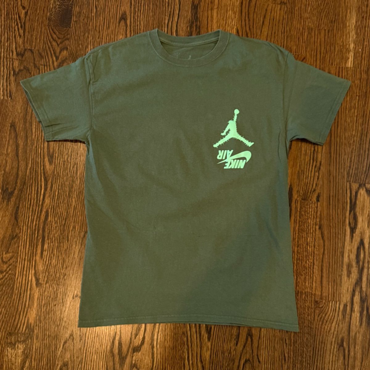 Jordan Brand × Travis Scott Travis Scott x Nike Air Jordan Highest T-Shirt Olive Green Size US M / EU 48-50 / 2 - 2 Thumbnail