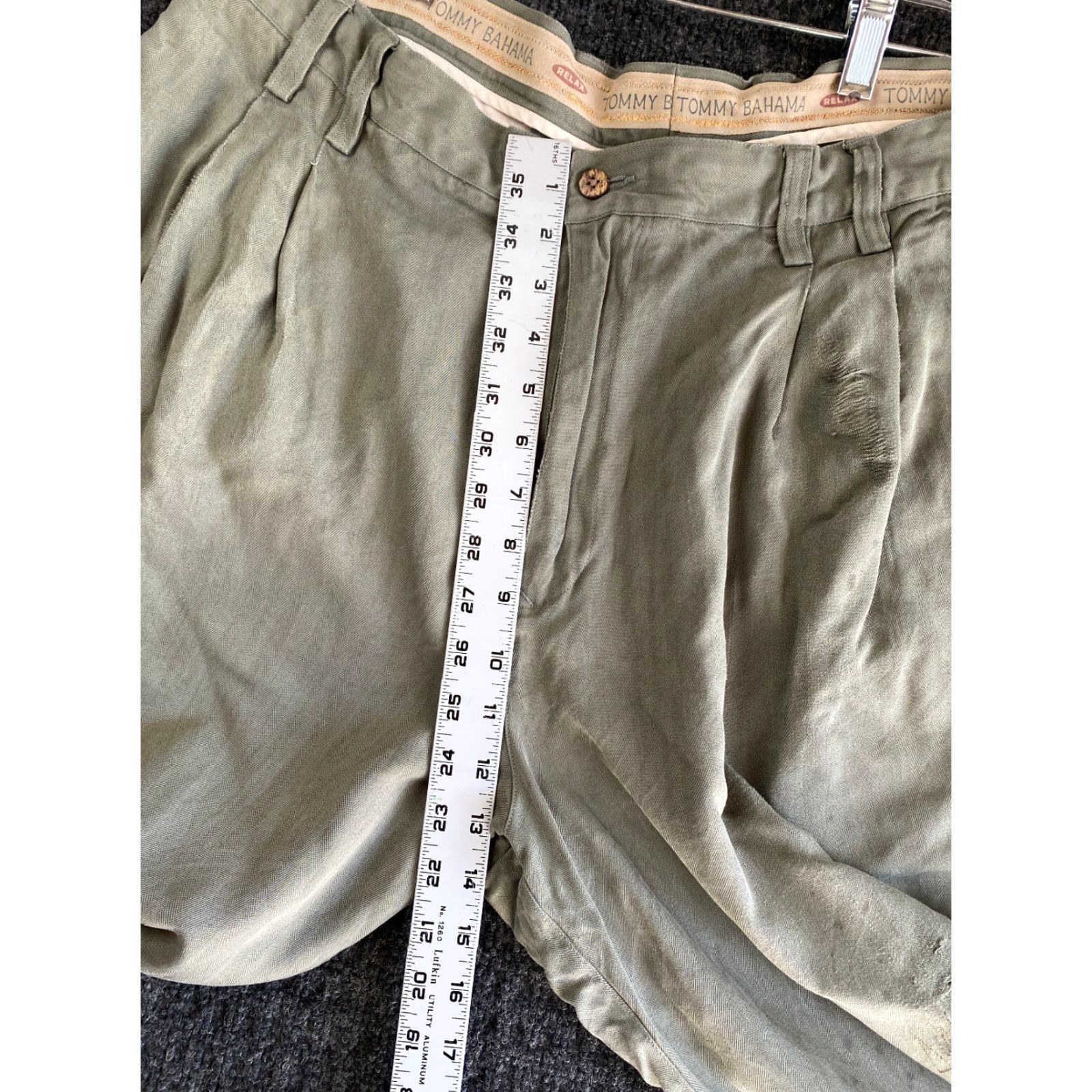 Tommy Bahama Tommy Bahama Men’s Silk Pants Green 38 Relaxed Fit Wide Leg 100% Silk Chino Straight Inseam 28 in Belt Loops Dry Clean Only Vintage? (No) Size US 38 / EU 54 - 7 Thumbnail
