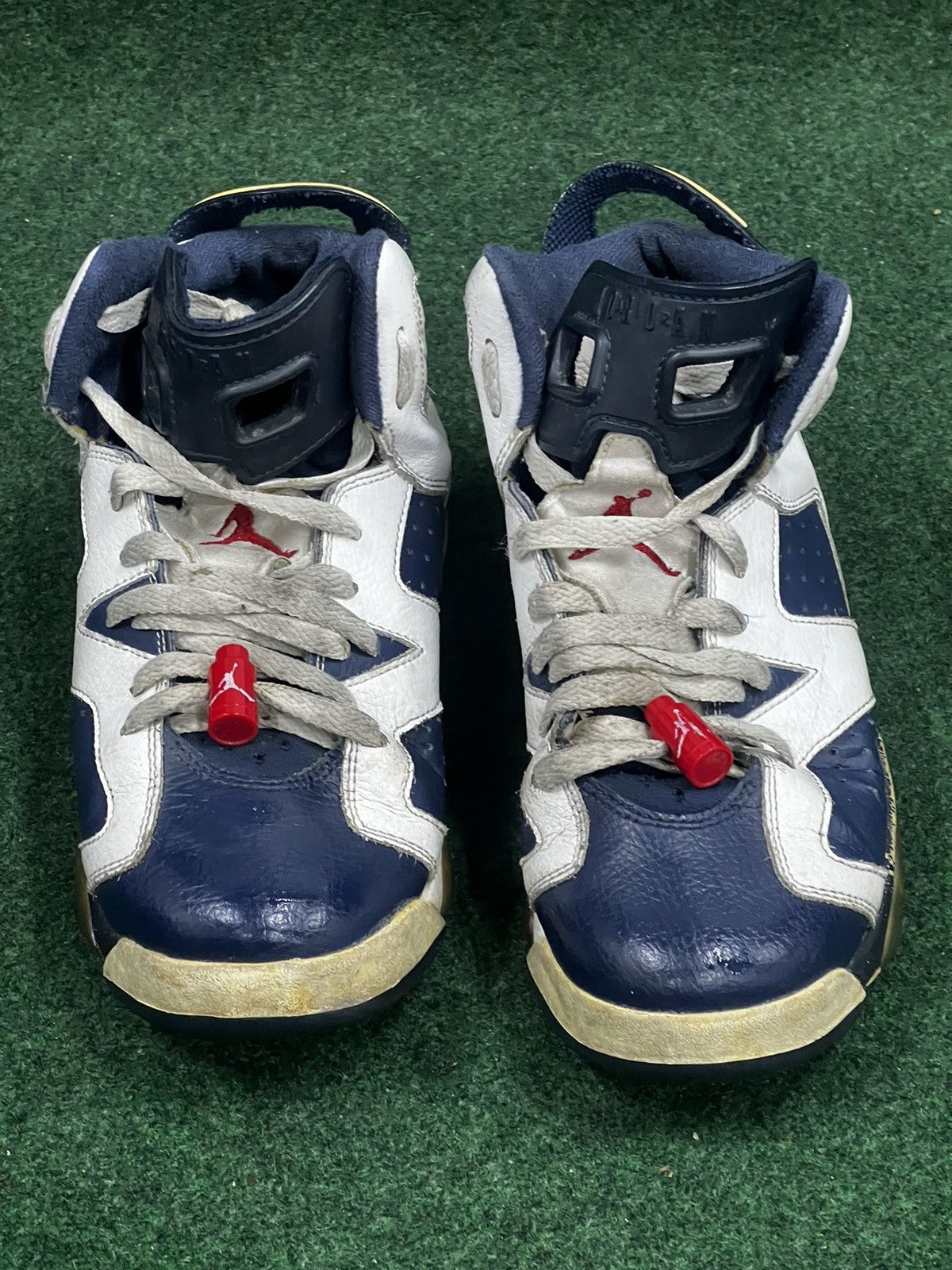 Jordan Brand 2012 Air Jordan 6 Retro Olympic GS Size US 6 / EU 39 - 2 Thumbnail
