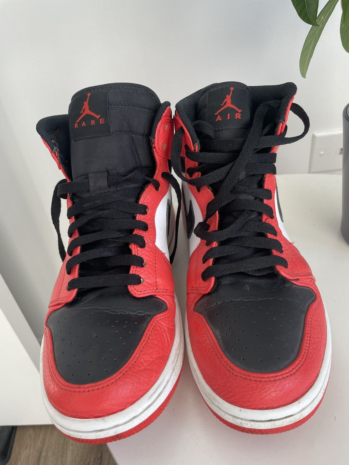Jordan Brand Men Size 10.5 Air Jordan 1 Rare Air 'Max Orange' Shoes Size US 10.5 / EU 43-44 - 5 Thumbnail