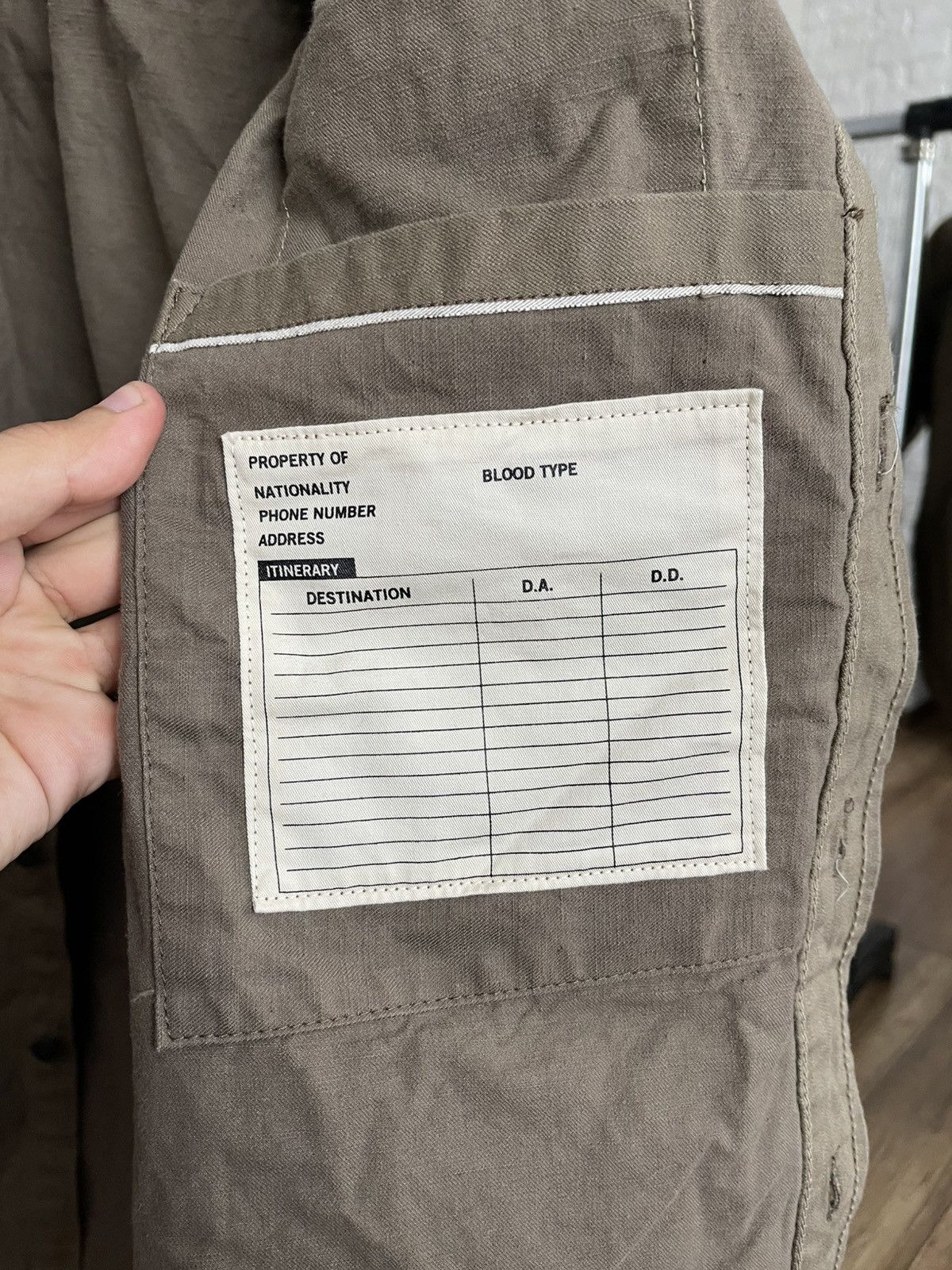 UES Clothing UES Clothing Japan Travel Wear Shirt Button Up Size US L / EU 52-54 / 3 - 14 Thumbnail