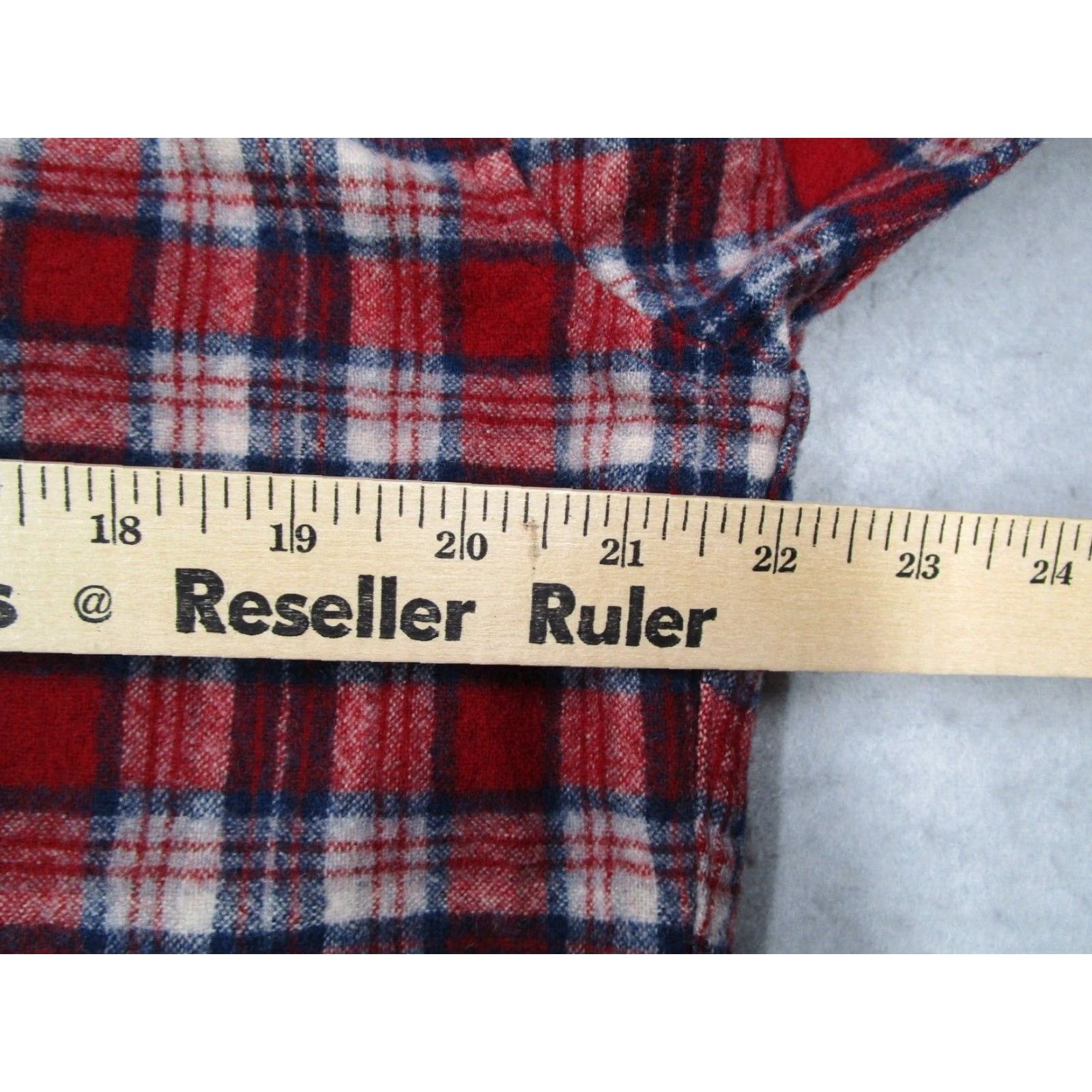 Pendleton VINTAGE Pendleton Shirt Mens Large Long Red Check Wool Button Up Casual Workwear Size US L / EU 52-54 / 3 - 7 Thumbnail