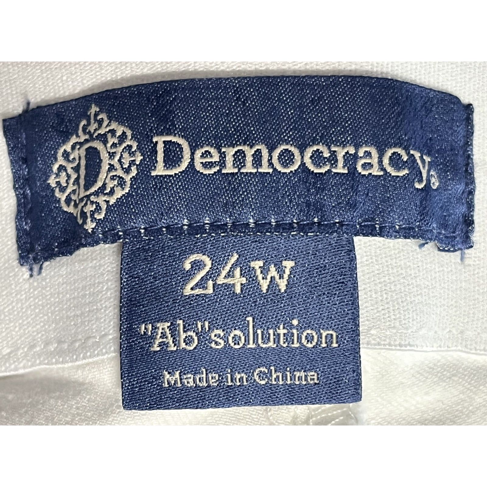 Vintage Democracy Absolution Cropped Capri White Jeans Sz 24W Plus GUC Size 42" / US 20 - 4 Thumbnail