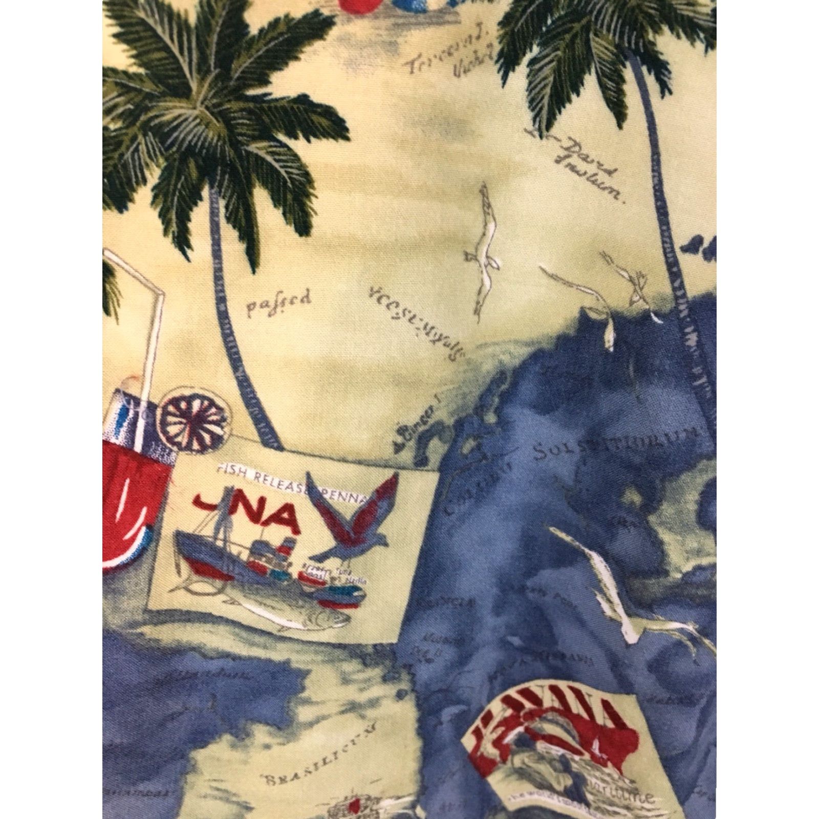 Pierre Cardin Pierre Cardin Hawaiian Aloha Short Sleeve Rayon Shirt Mens Large Green Multicolor Button-Up Shirts Mens Large Aloha Hawaiian Size US L / EU 52-54 / 3 - 4 Thumbnail