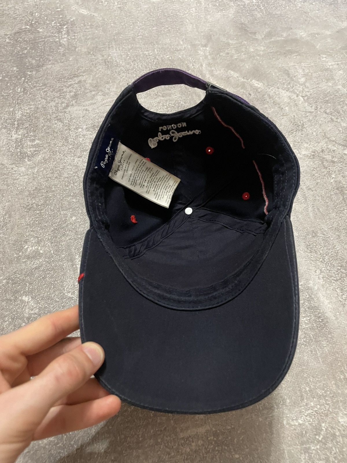 Red Bull × Vintage Vintage Infiniti Red Bull Racing Cap Hat Size ONE SIZE - 11 Thumbnail