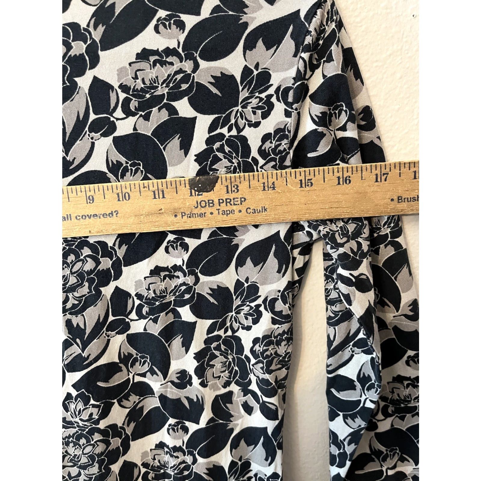 Banana Republic VINTAGE Banana Republic Dress Women’s Small Black Floral Wrap Dress 3/4 Sleeve Stretch Knit Fall Spring Summer Women's Size S / US 4 / IT 40 - 4 Thumbnail