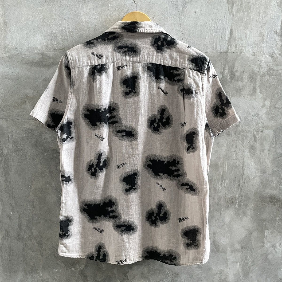 If Six Was Nine × KMRii × Le Grande Bleu (L.G.B.) 🔥291295 Homme pattern logo shirt Size US M / EU 48-50 / 2 - 3 Thumbnail