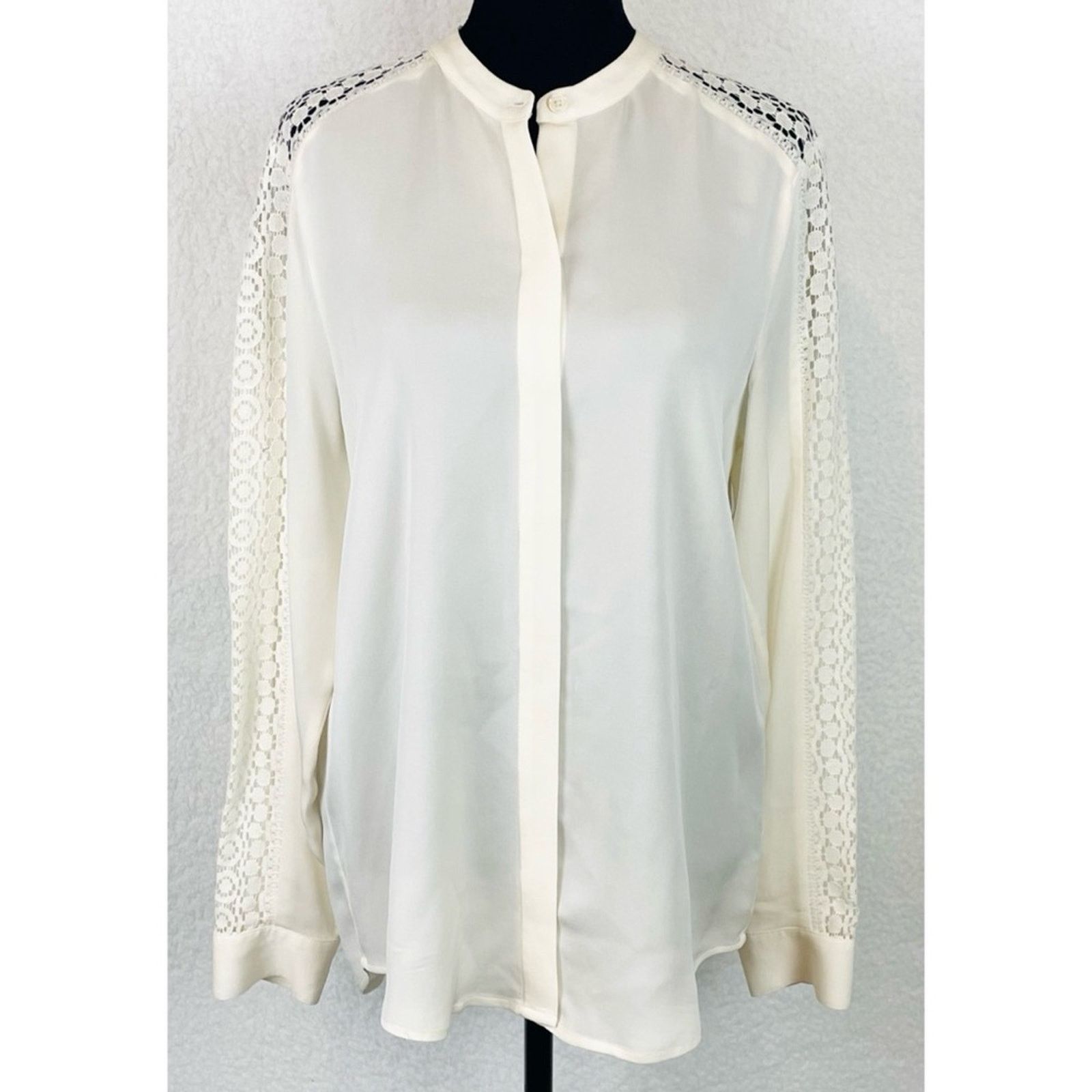 Michael Kors MICHAEL KORS • Cream/Ecru Lace Trim Button-Down Shirt Size M / US 6-8 / IT 42-44 - 16 Thumbnail