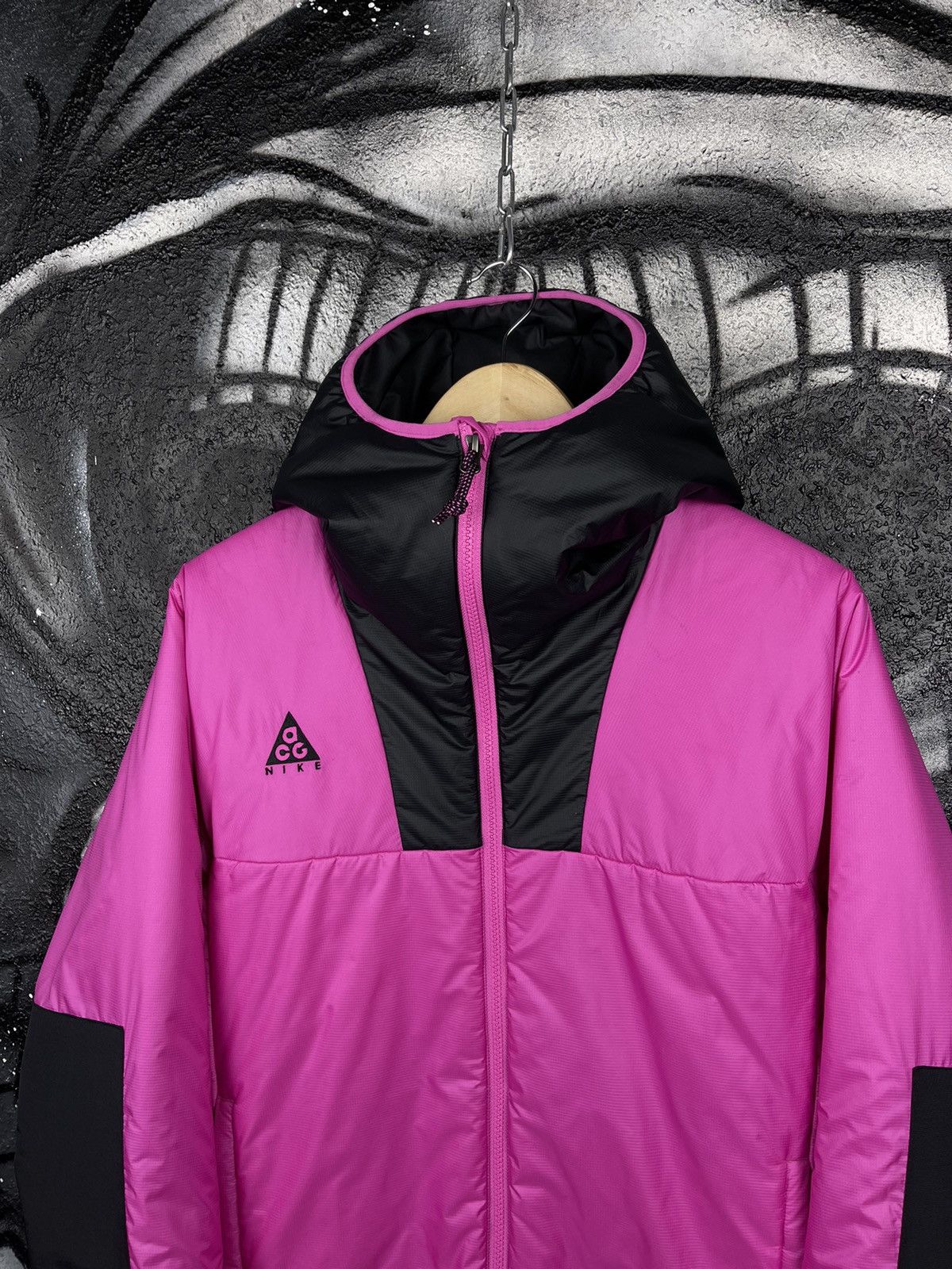 Nike ACG Nike ACG Primaloft Pink Full Zip Hooded Jacket Men’s Size M Size US M / EU 48-50 / 2 - 4 Thumbnail