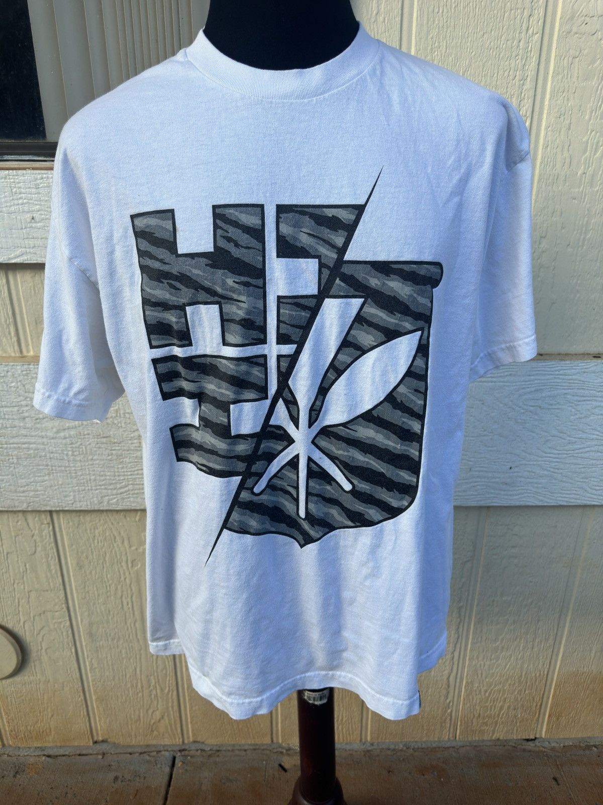 Other Hawaii's Finest T-Shirt White Hawaiian Print Men's XL Size US XL / EU 56 / 4 - 1 Thumbnail