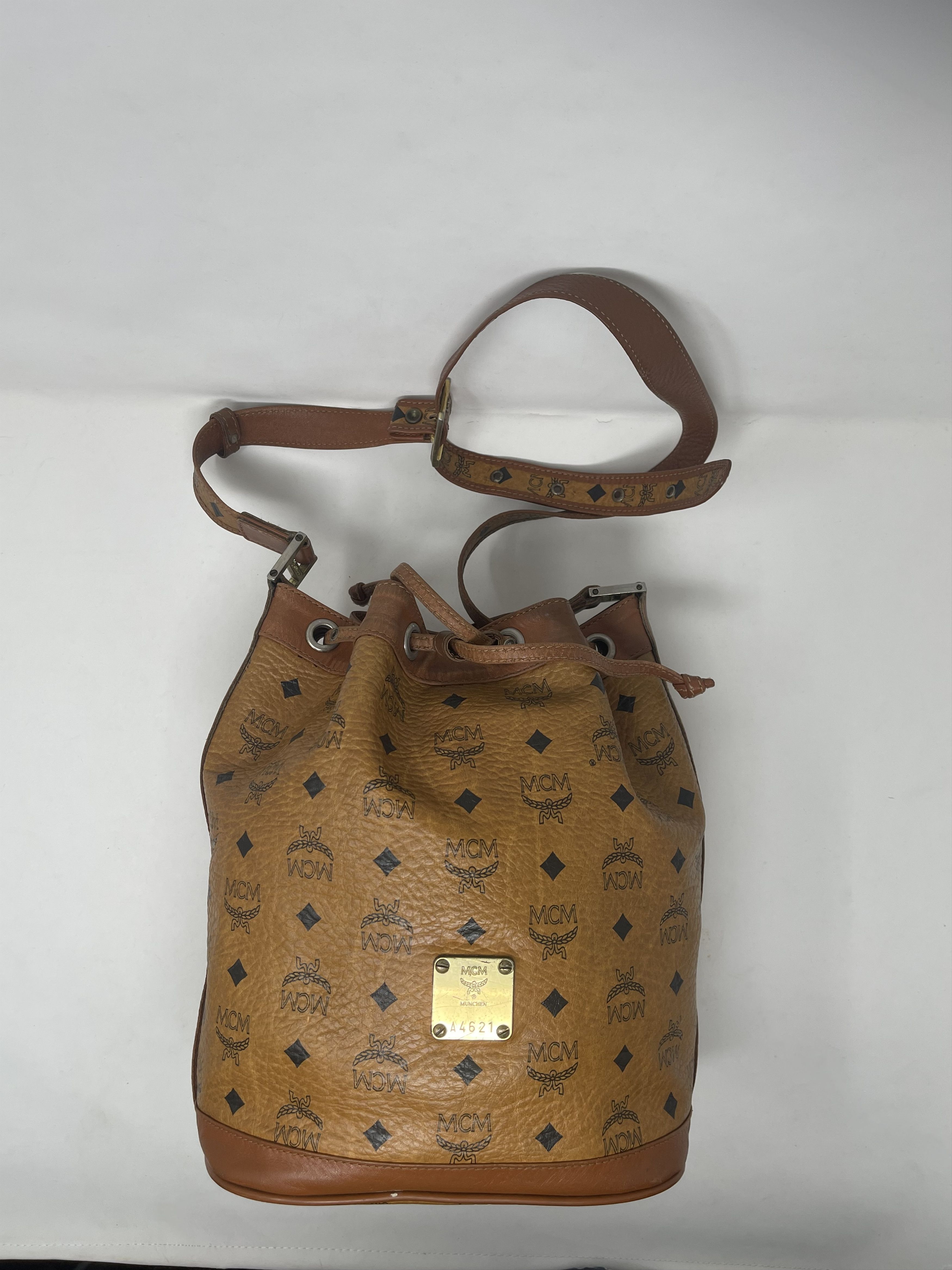 MCM Vintage MCM Cross Body Bucket Design Size ONE SIZE - 4 Thumbnail