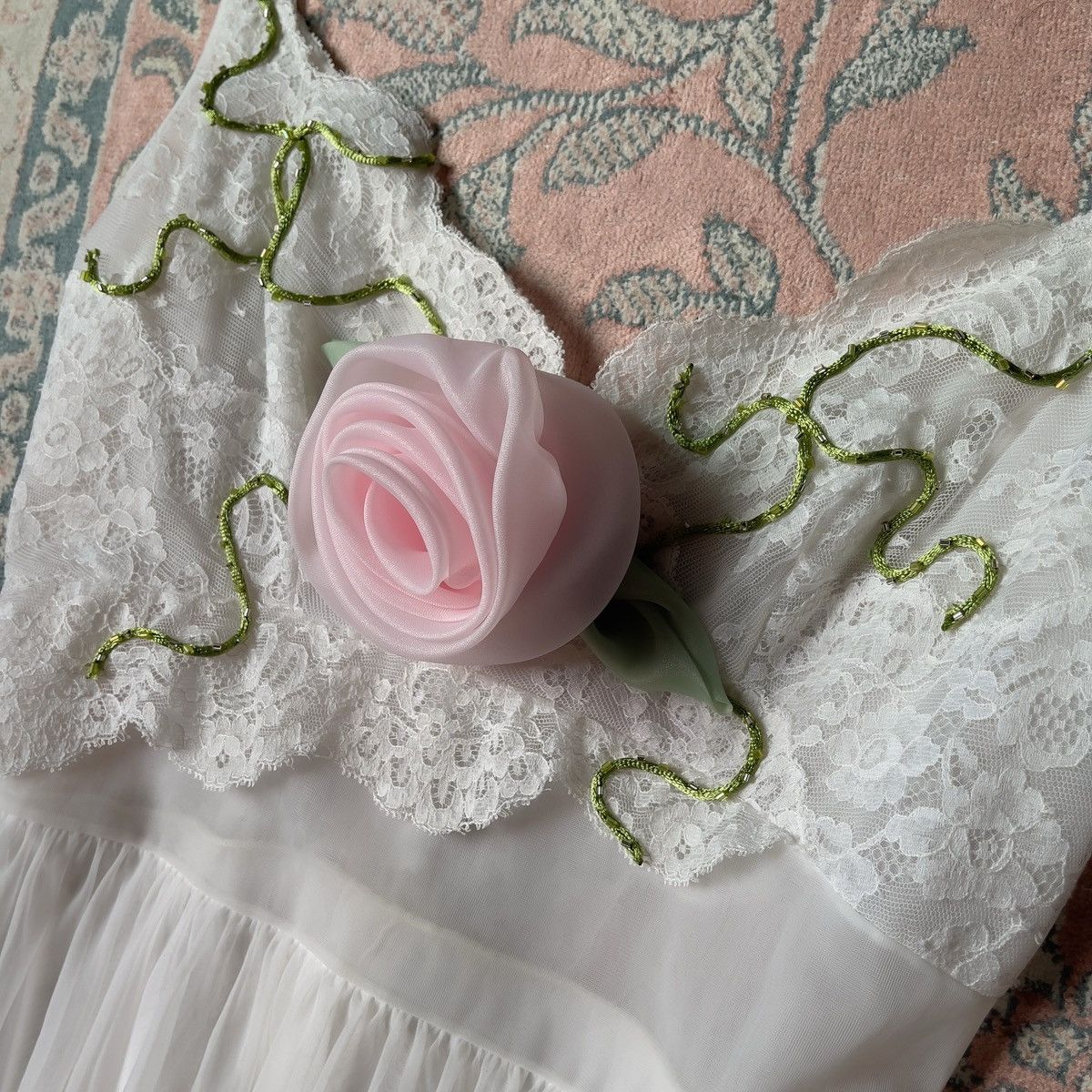 Vintage Romantic 1960's White Nightgown (XXS-XS) Size XS / US 0-2 / IT 36-38 - 13 Thumbnail
