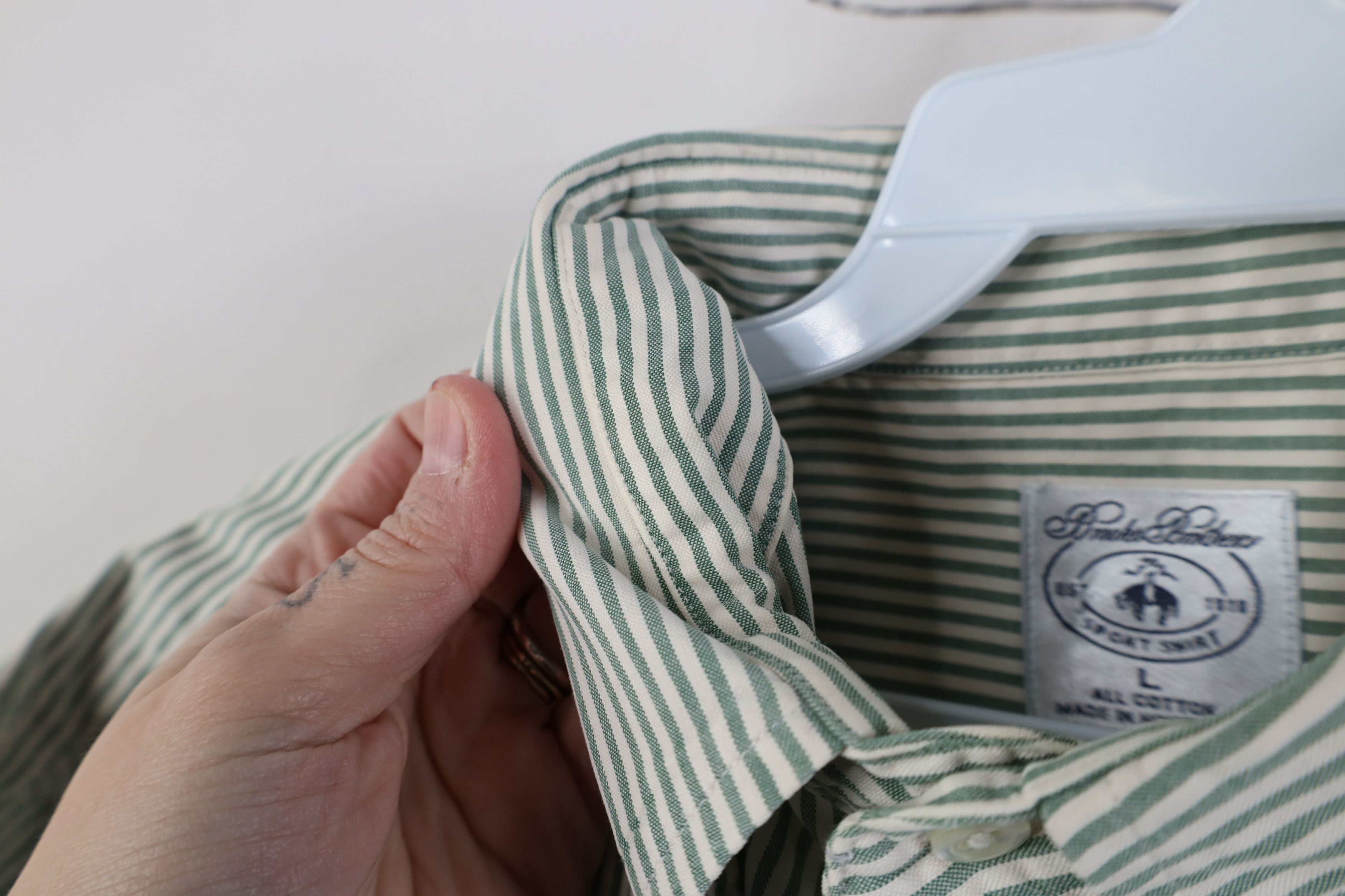 Brooks Brothers Vintage 90s Brooks Brothers Short Sleeve Button Down Shirt Size US L / EU 52-54 / 3 - 9 Thumbnail