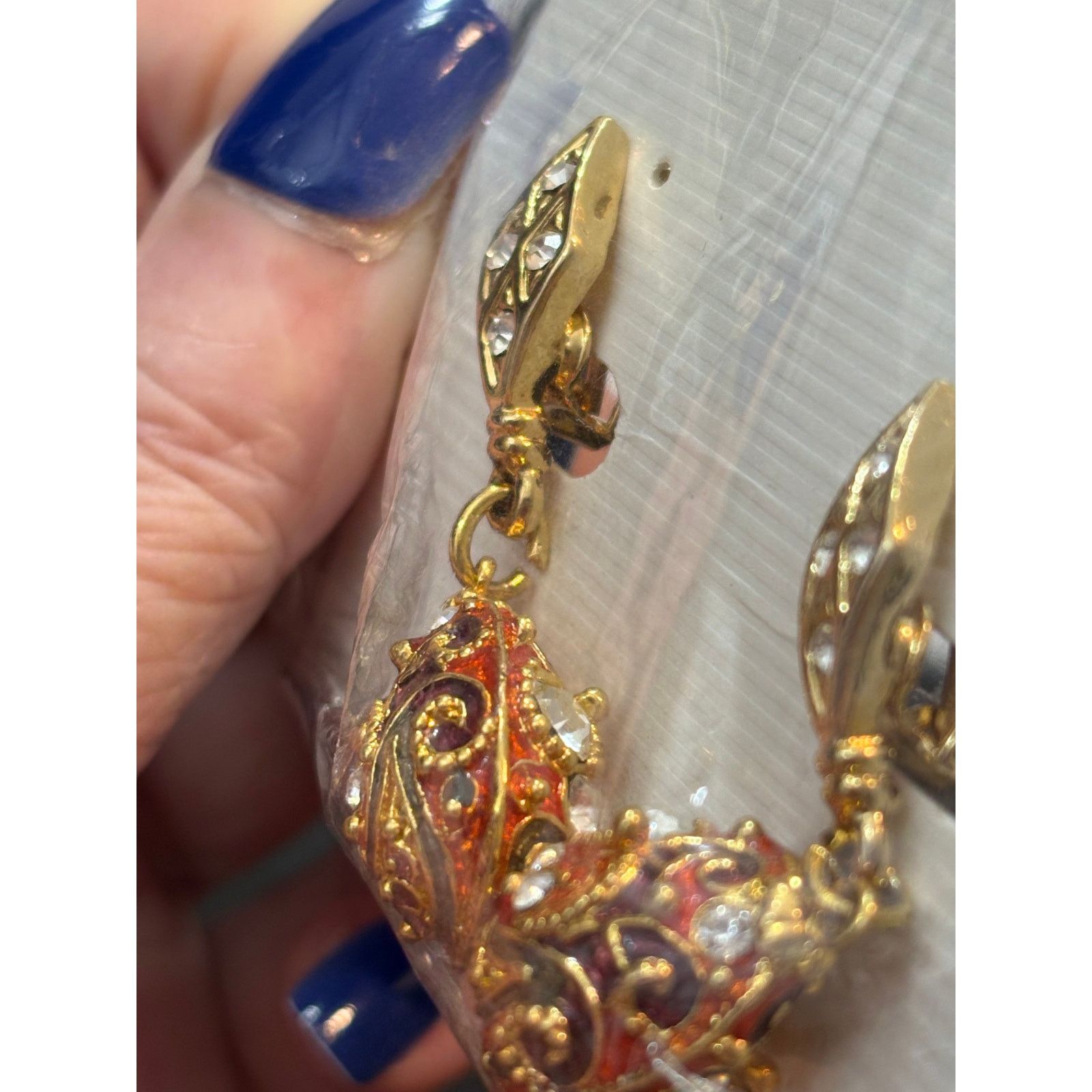 Other Vintage 1980s Gold Tone Enamel Rhinestone Dangle Size ONE SIZE - 8 Thumbnail