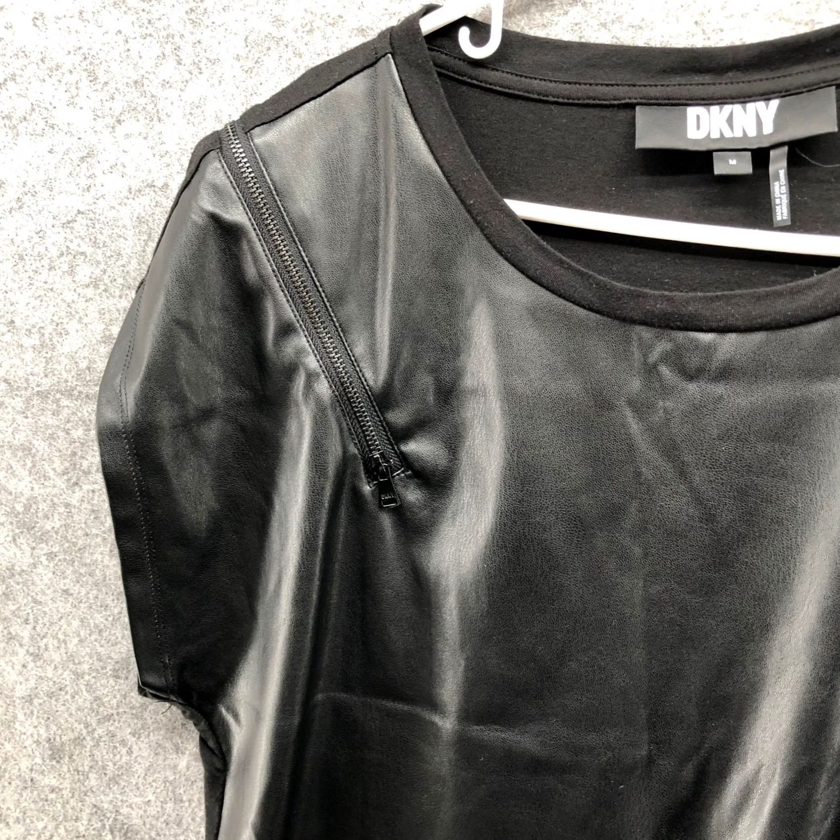 DKNY DKNY Faux Leather Front Zip Accent Top Womens M Black Mixed Media Dolman Shirt Size M / US 6-8 / IT 42-44 - 6 Thumbnail