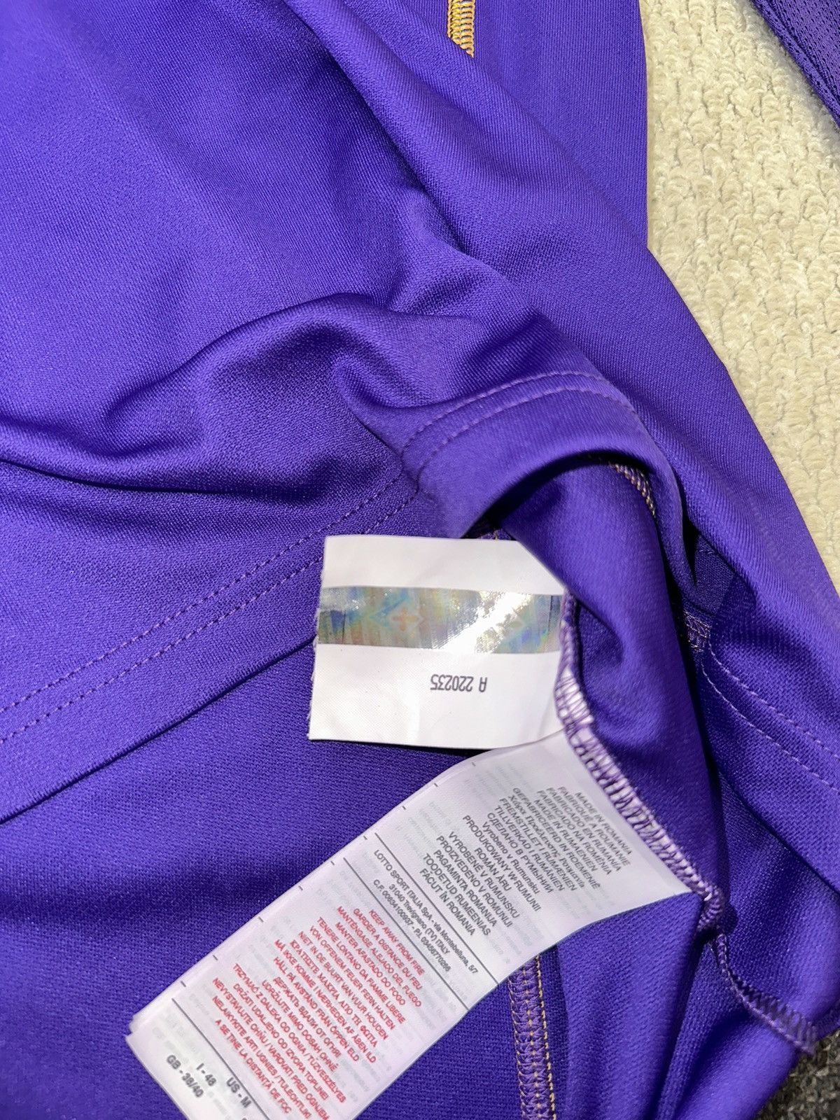 Diadora Fiorentina 2008 2009 Home Long Sleeve Newtag soccer jersey Size US M / EU 48-50 / 2 - 12 Thumbnail