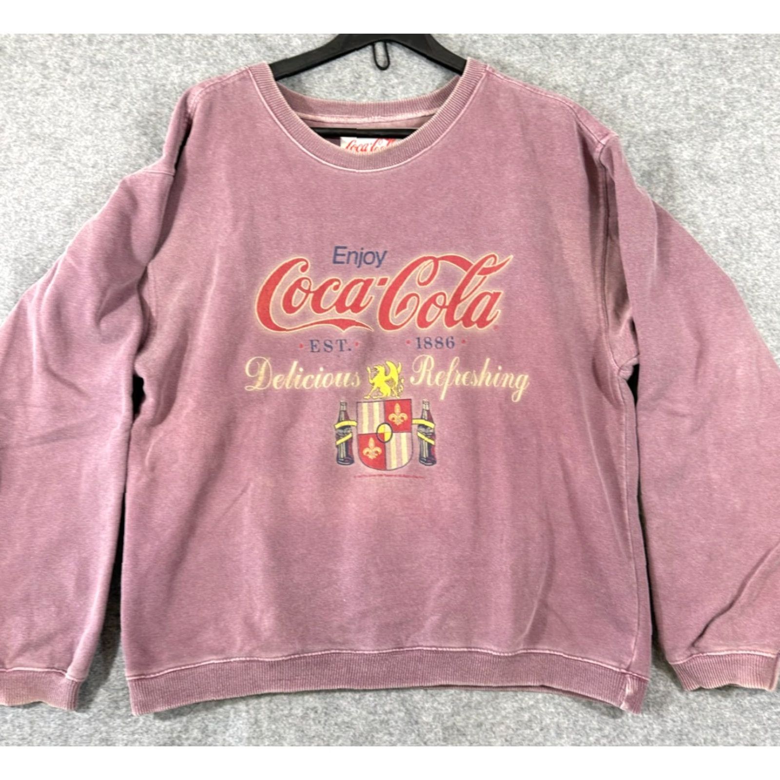 Vintage VINTAGE Coca-Cola Sweatshirt Mens S Mauve Pink Graphic Crew Neck Long Sleeve Size US S / EU 44-46 / 1 - 2 Thumbnail
