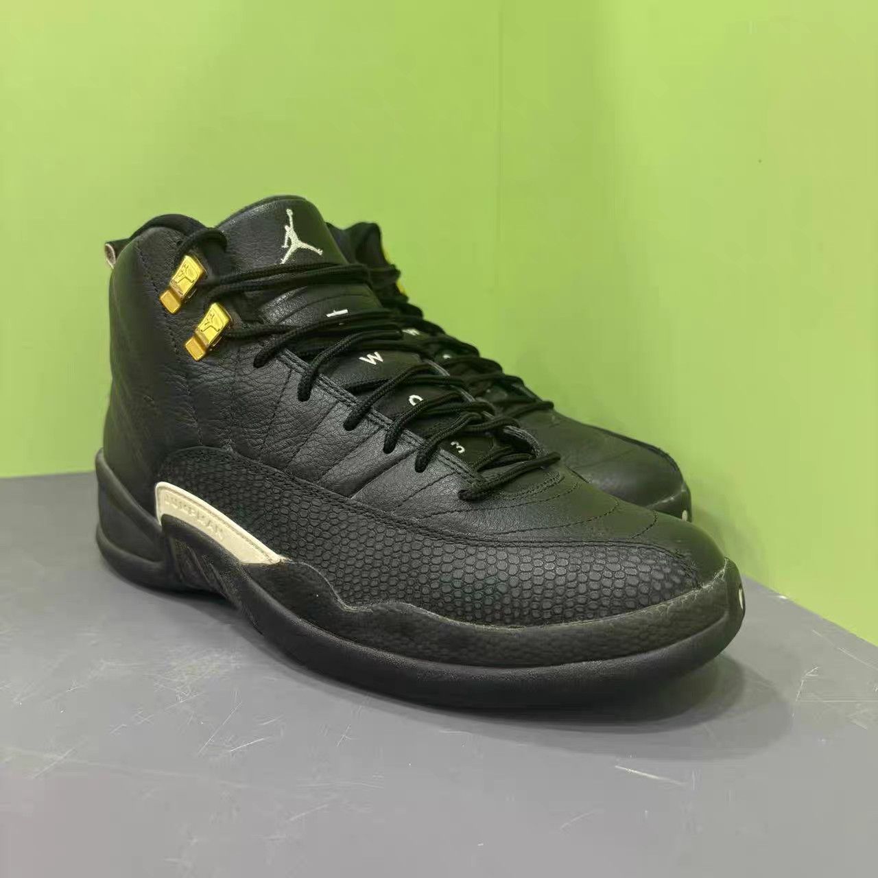 Jordan Brand Air Jordan 12 Black Gold K15 Size US 9 / EU 42 - 3 Thumbnail