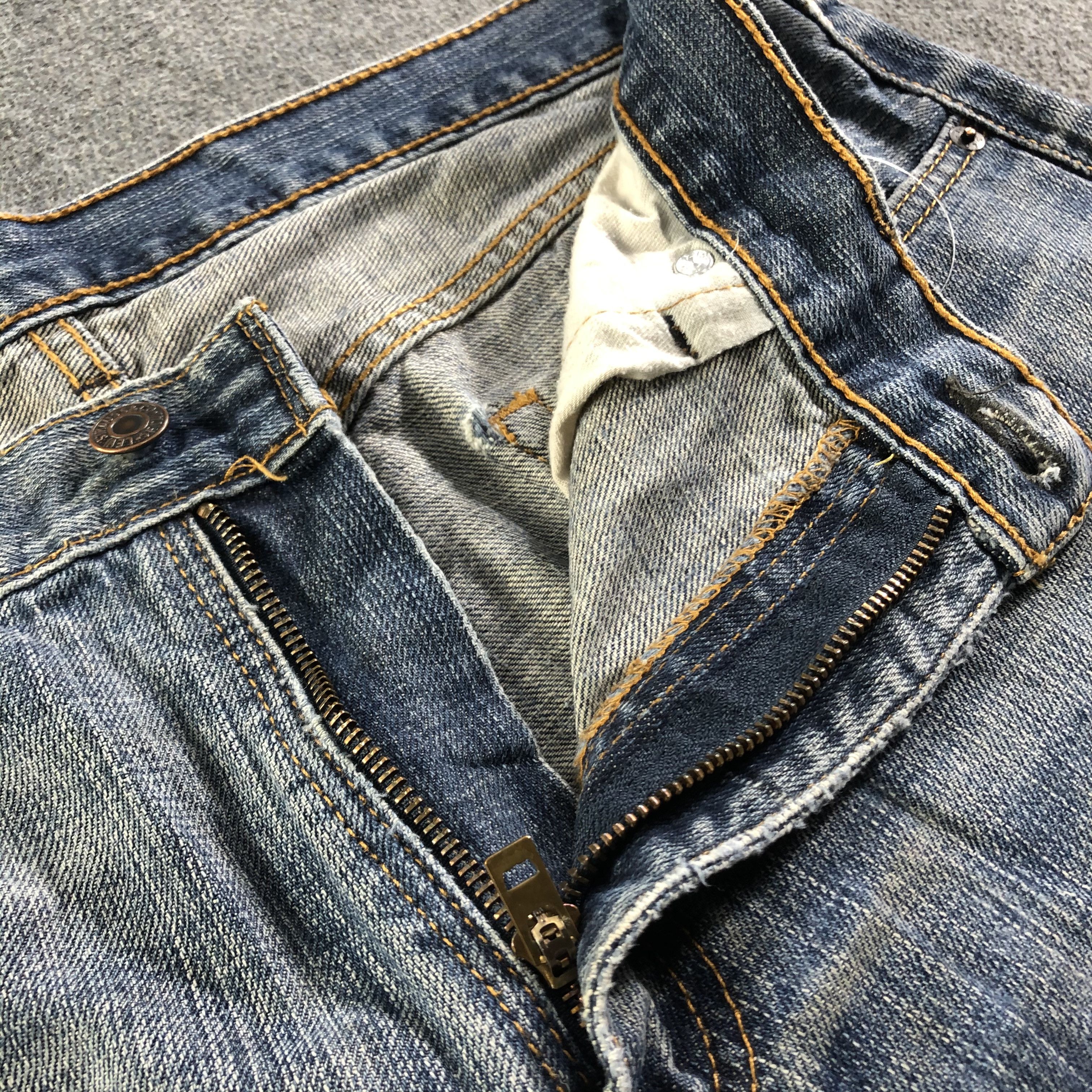 Levi's Vintage Levis 559 Jeans-J3398 Size 36" / US 14 / IT 50 - 8 Thumbnail