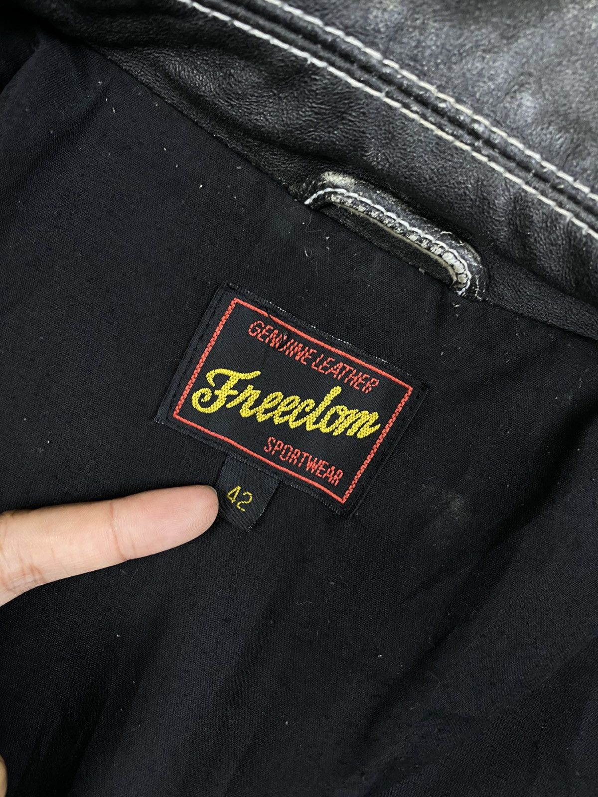 Leather 🔥Vintage Freedom White Stripe Bikers Leather Jacket Size US M / EU 48-50 / 2 - 11 Thumbnail