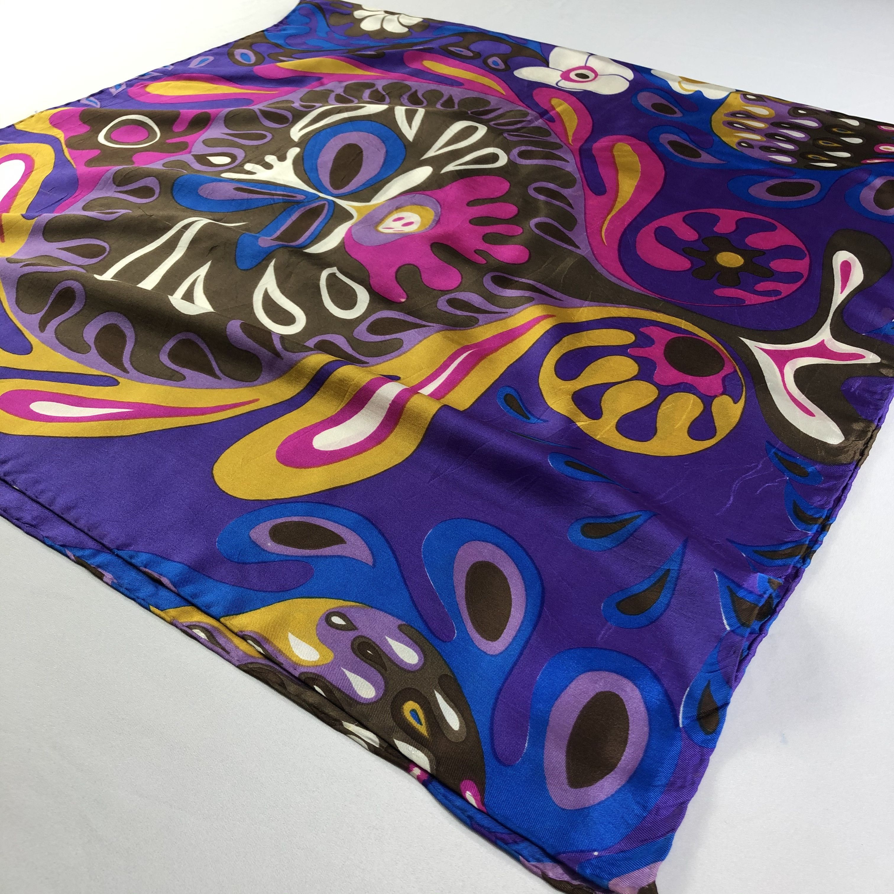 Vintage Vintage Silk Scarf Size ONE SIZE - 3 Thumbnail