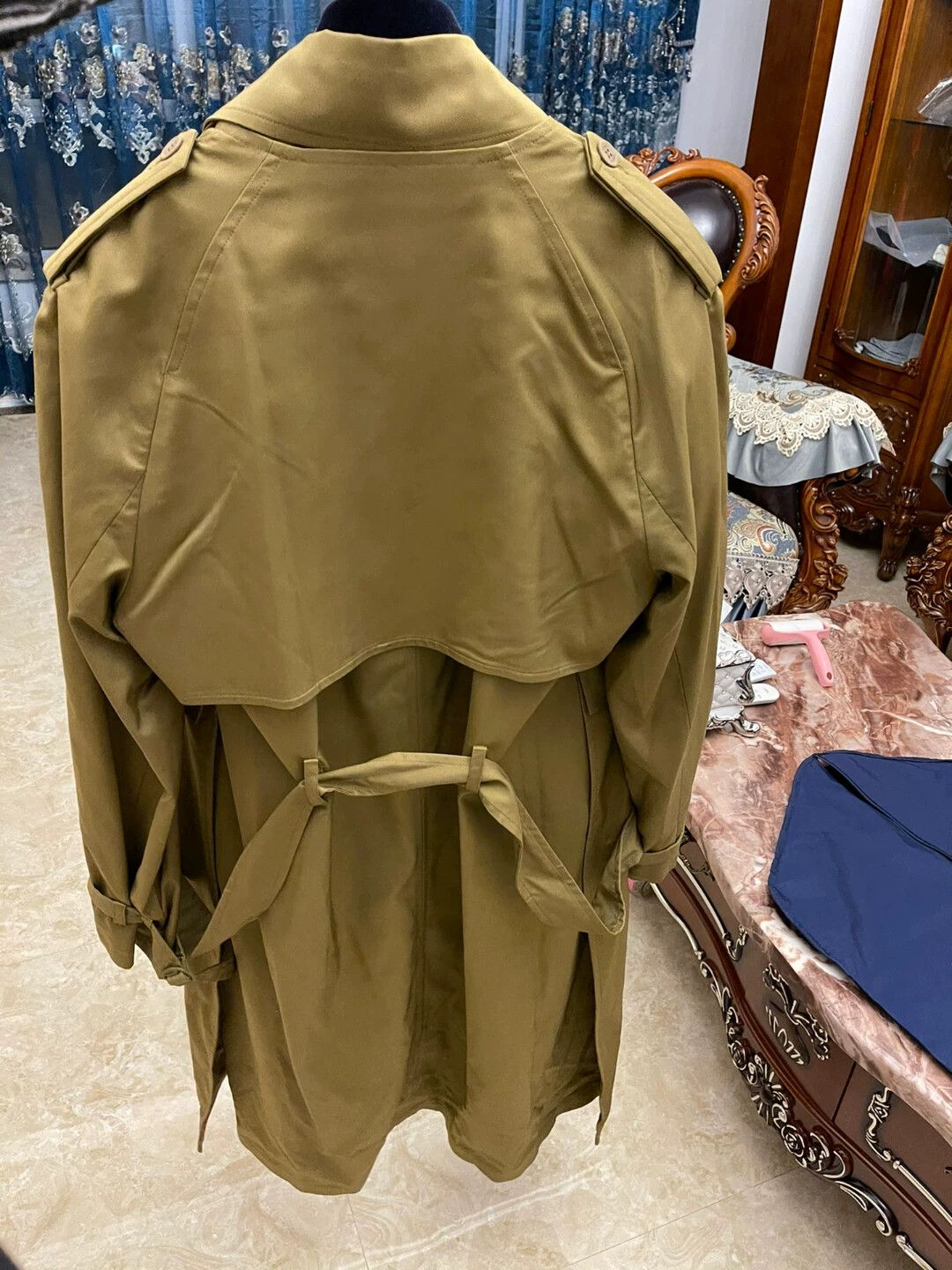 Louis Vuitton LV SS New 48 Detachable Sleeves Long Trench Coat Size US M / EU 48-50 / 2 - 10 Thumbnail