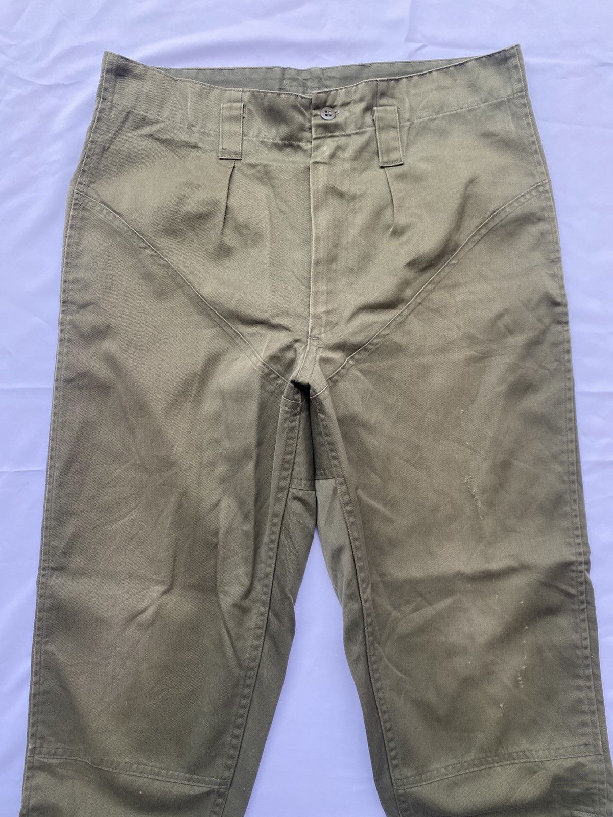 Vintage Vintage 70s Japanese Army Ankle Button Sateen Trouser Size US 32 / EU 48 - 4 Thumbnail