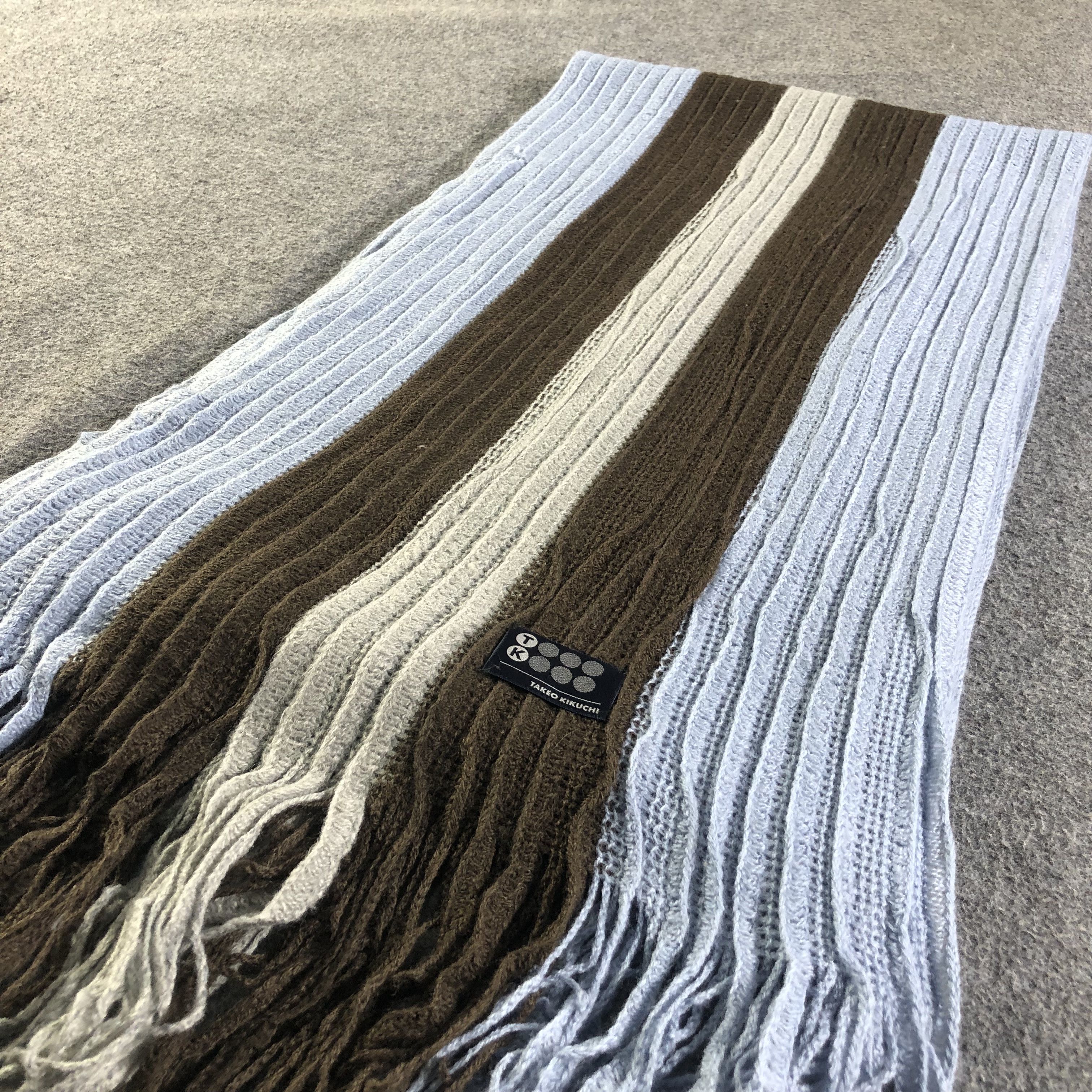 Takeo Kikuchi Takeo Kikuchi Pleated Striped Scarf Muffler V2035 Size ONE SIZE - 2 Thumbnail