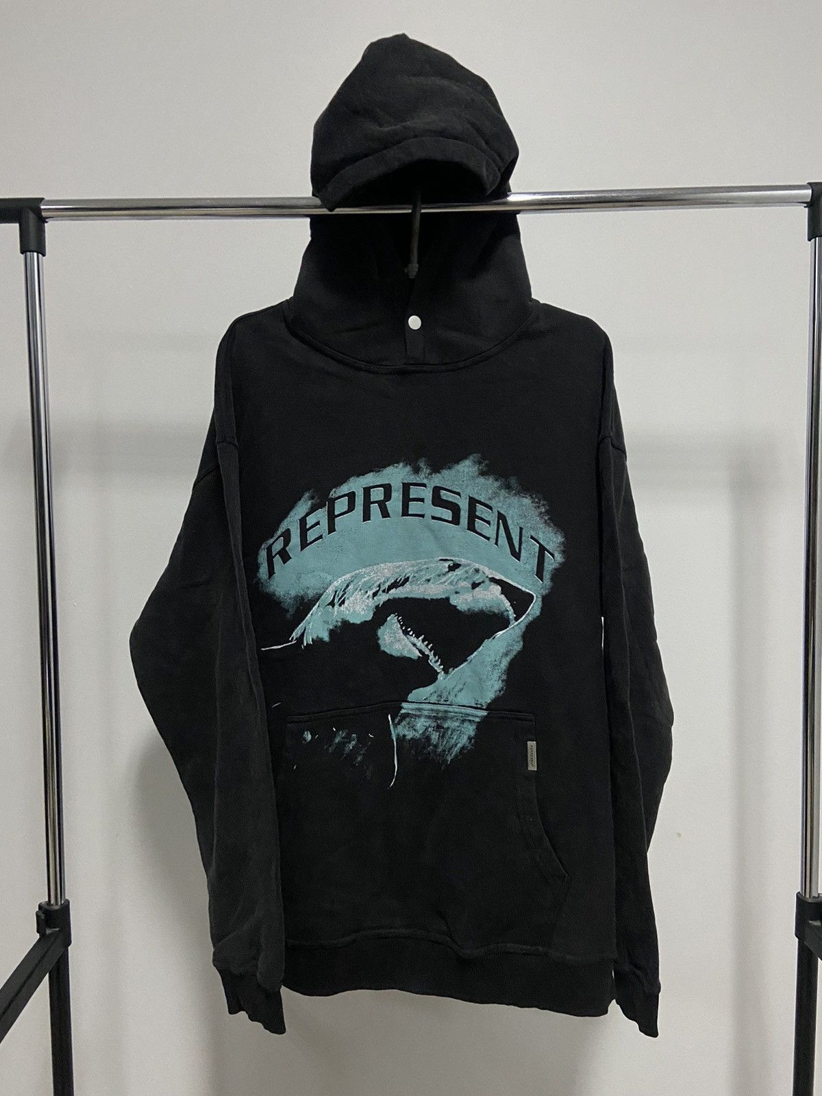Represent Clo. × Vintage Represent Hoodie shark big logo vintage Y2K Size US XL / EU 56 / 4 - 1 Thumbnail
