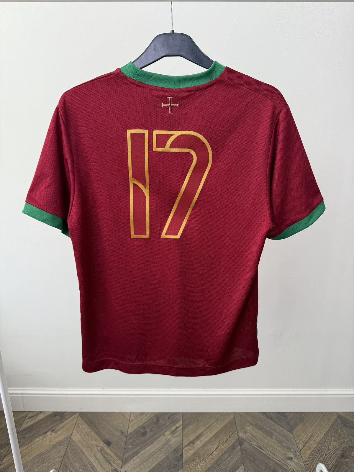 Nike Vintage Nike Portugal Cristiano Ronaldo Soccer Jersey Size US M / EU 48-50 / 2 - 10 Thumbnail