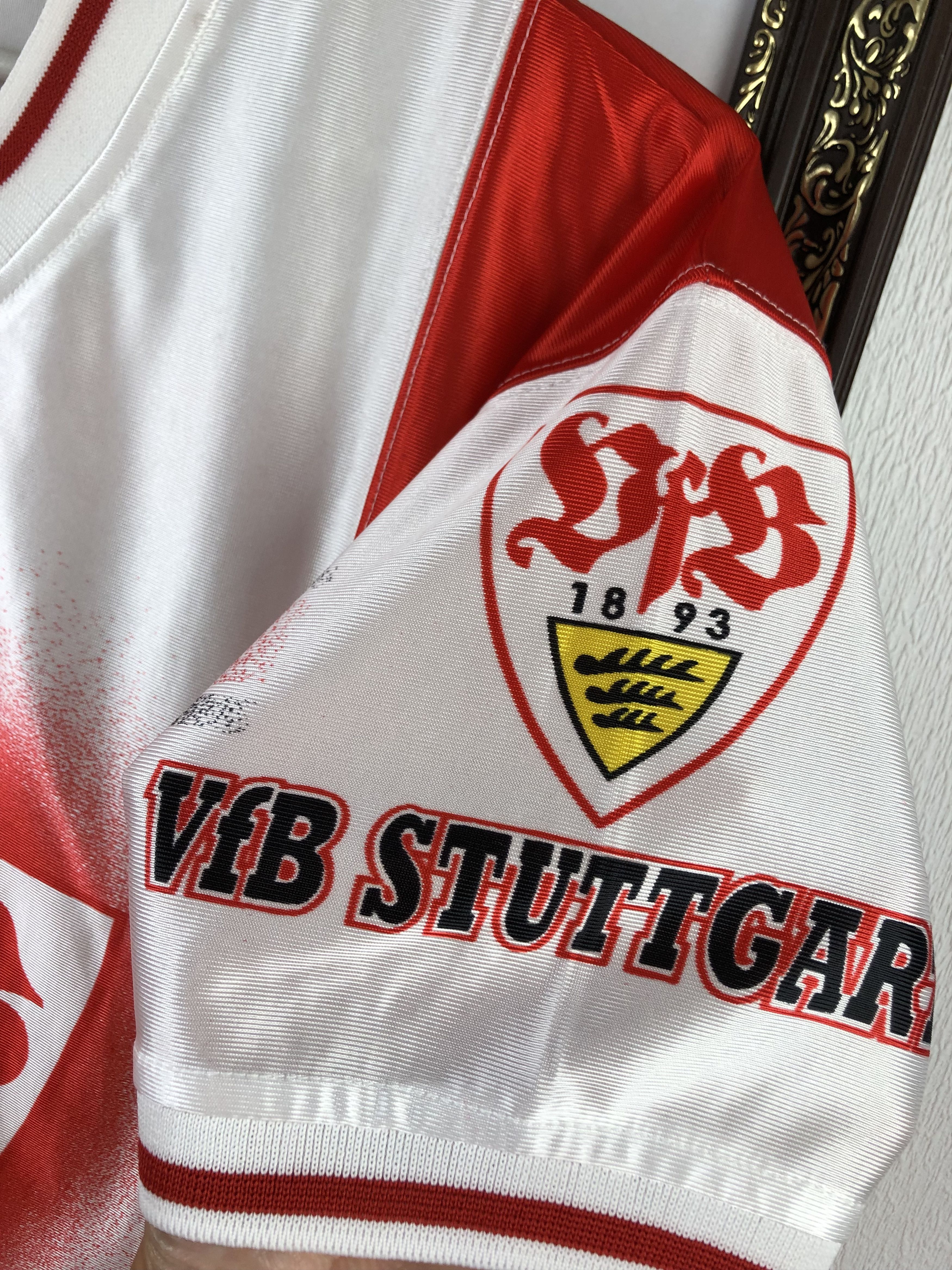 Vintage Vintage VfB Stuttgart Football Shirt Nutmeg Soccer Jersey Size US S / EU 44-46 / 1 - 6 Thumbnail
